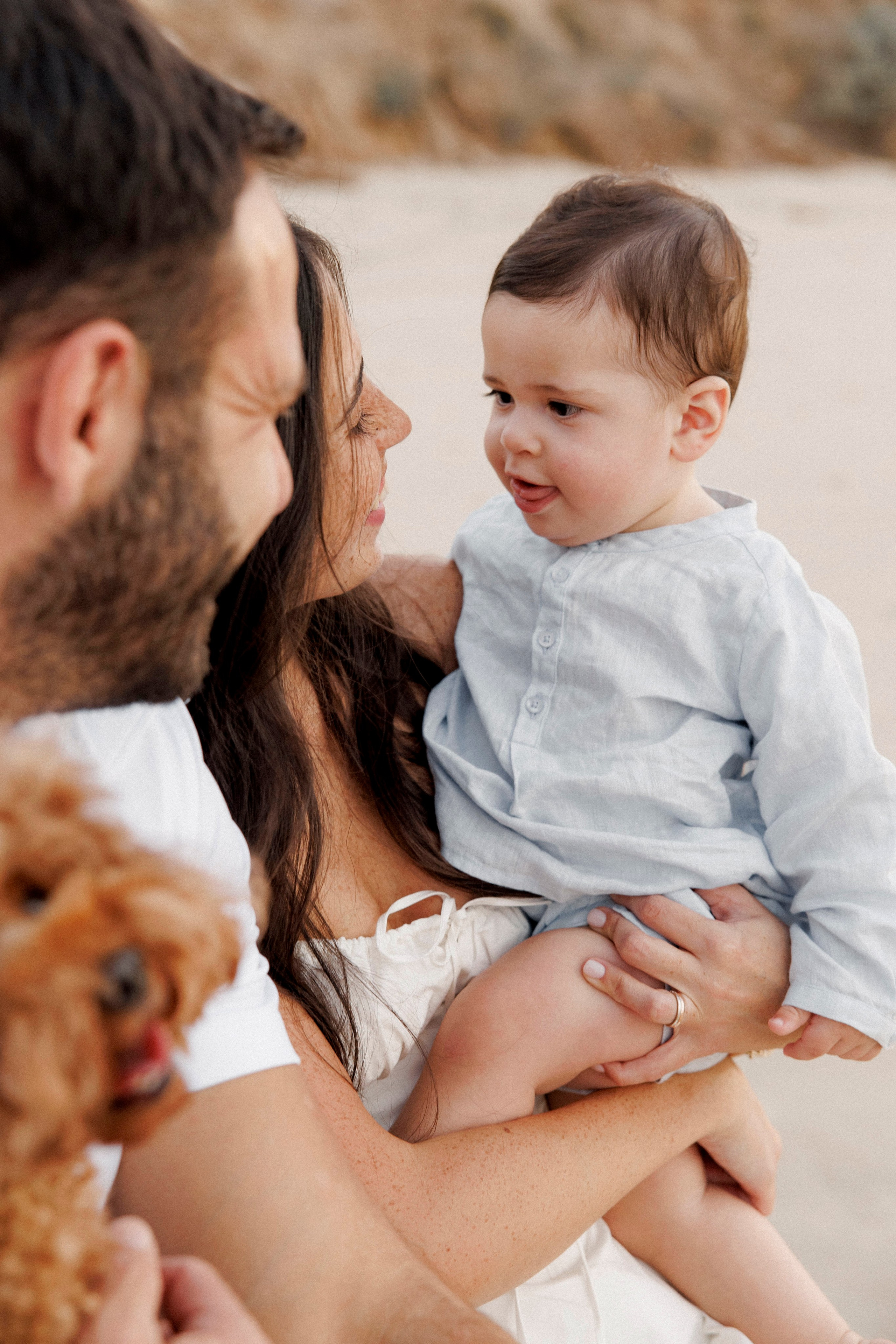 First year family photos near the sea. Главная