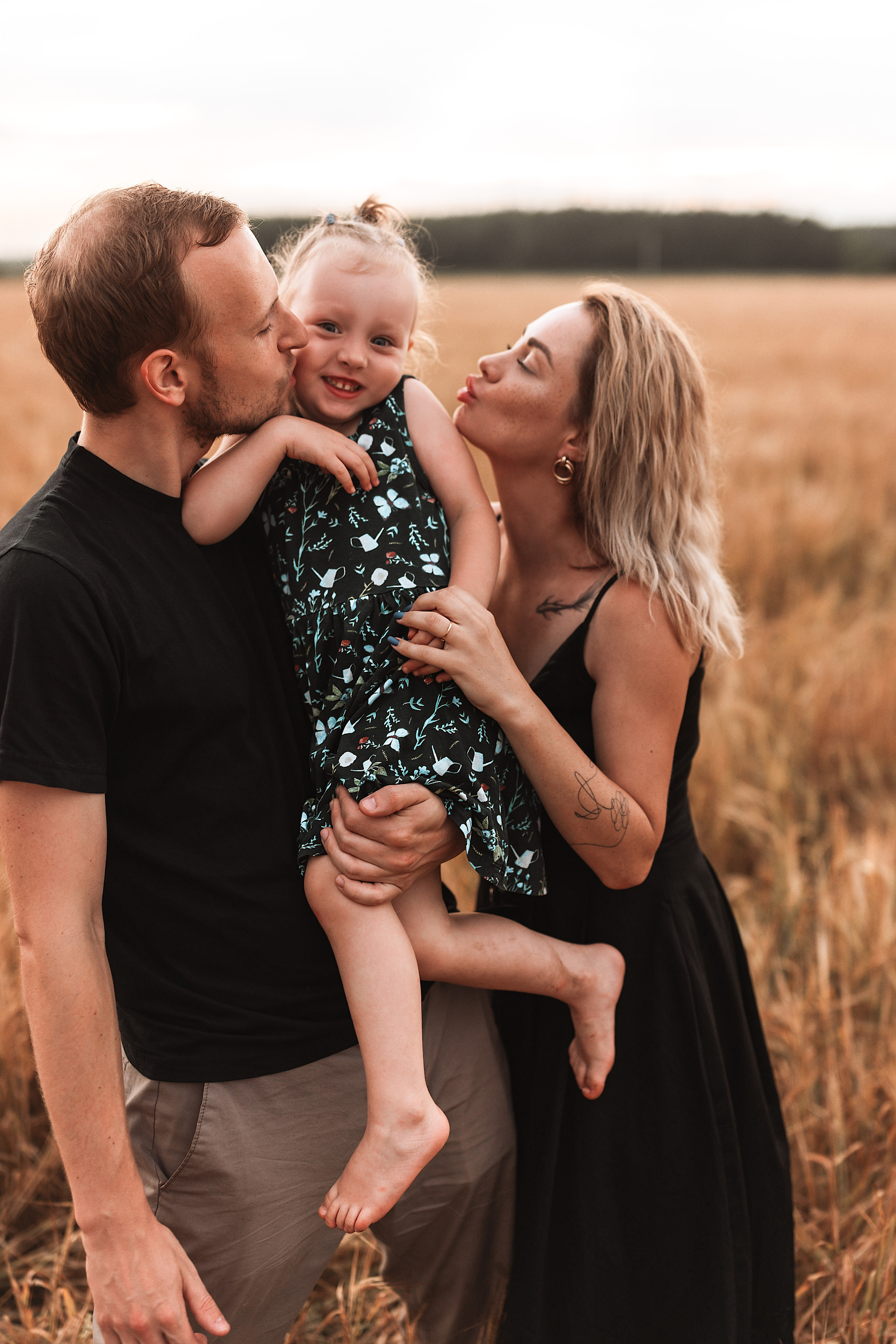 Летнее поле. Кристина Ветрова | ФОТОГРАФ | Москва