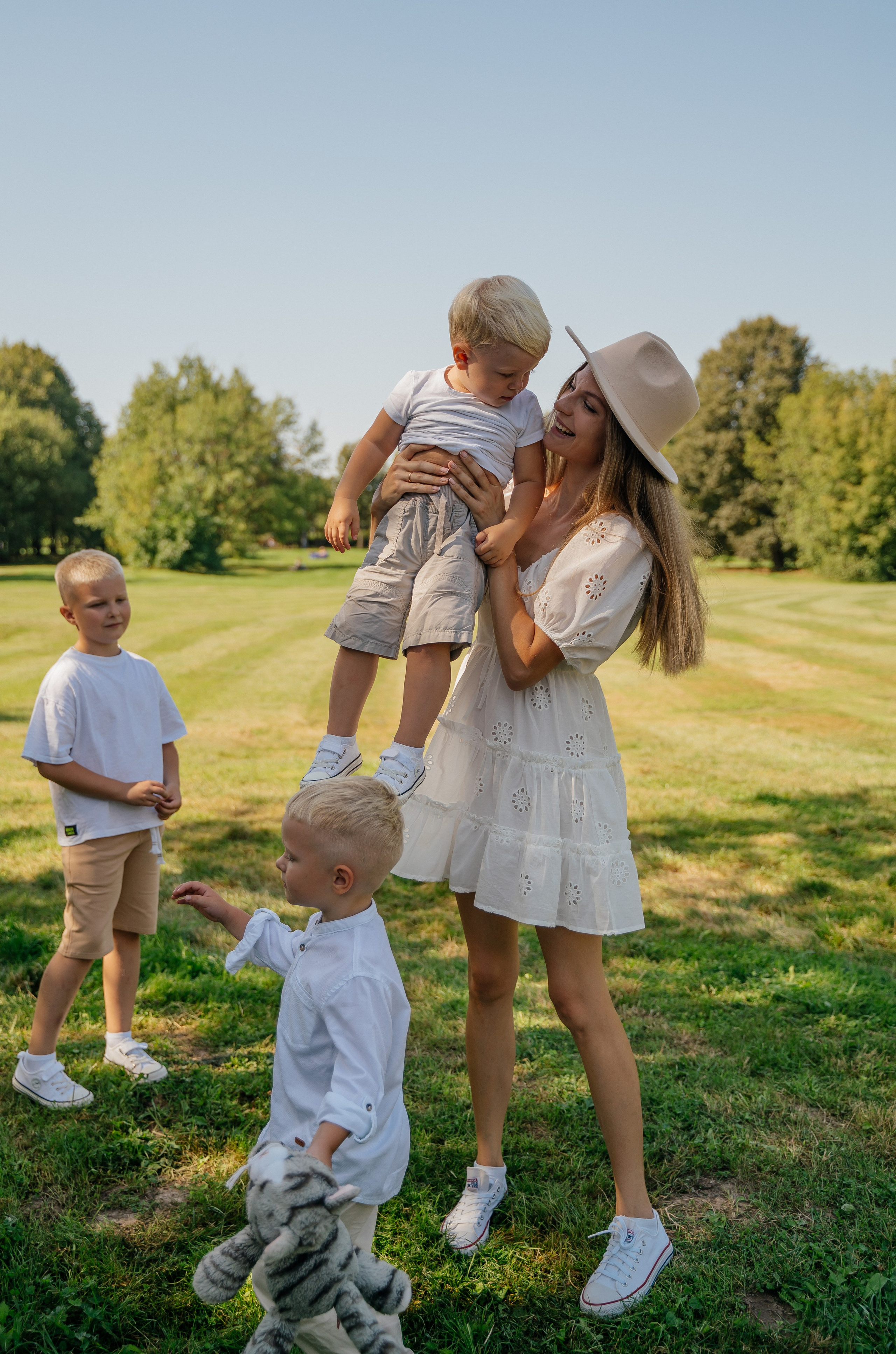 Под защитой. FotoTanya. Раменское/Жуковский/Бронницы