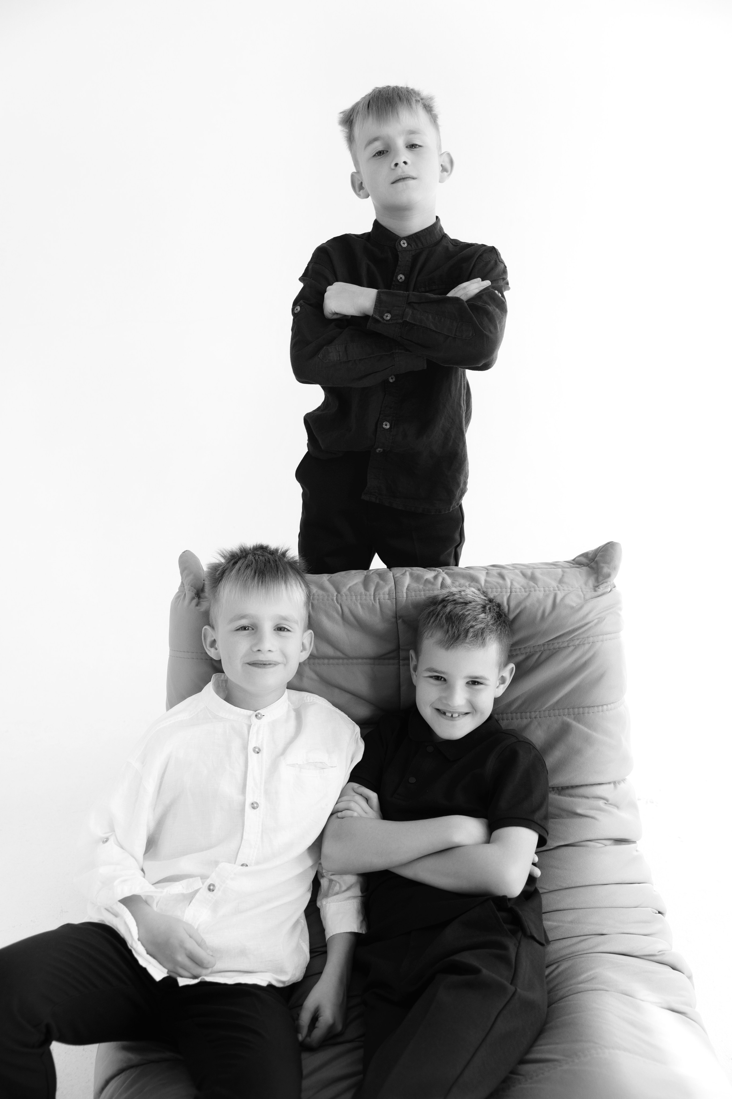 Съемка двойняшек в студии. Да еще и плюс один!. Фотограф новорожденных, детский фотограф  Москва.Семейная съемка Москва. Семенова Анна