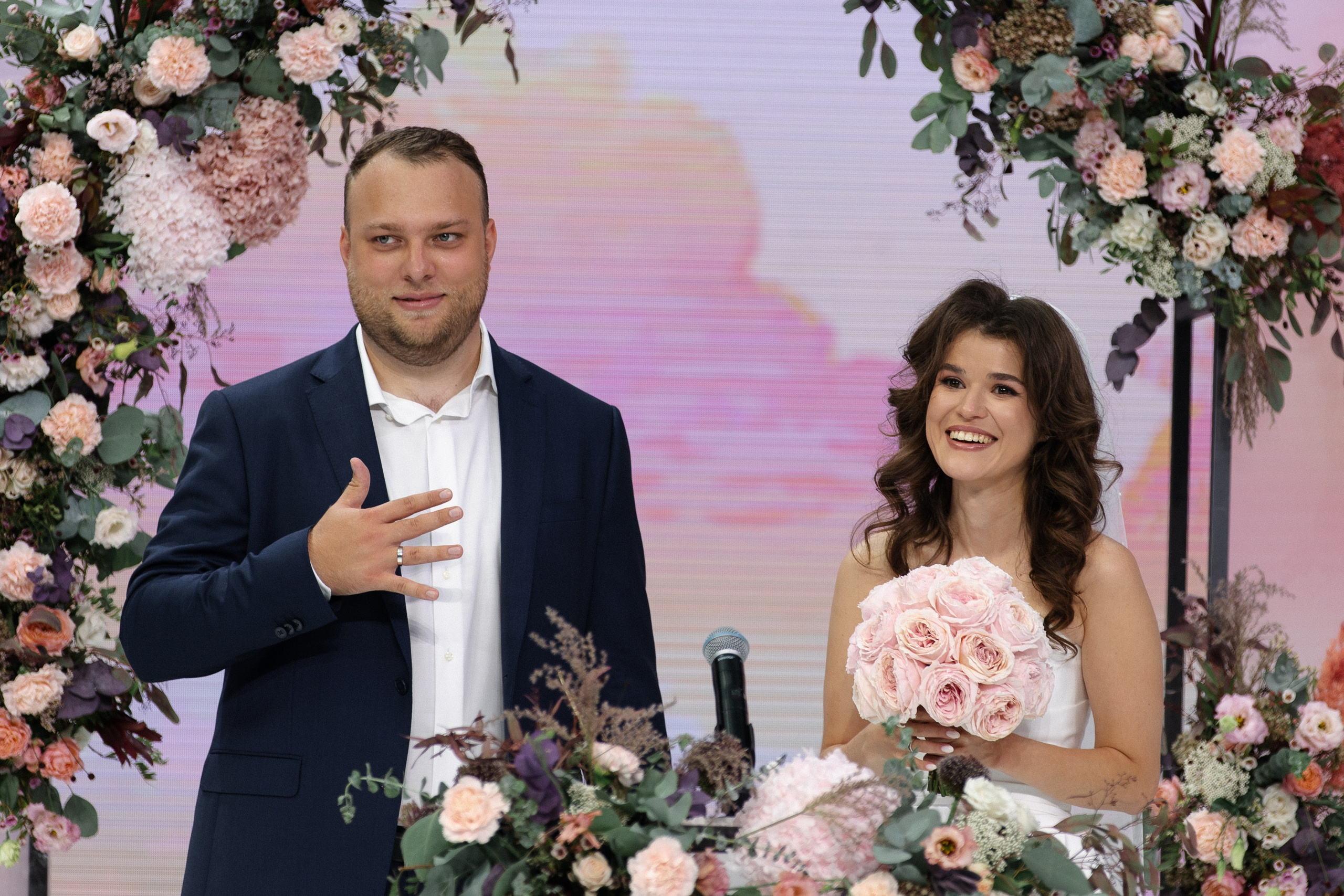 Регистрация в Гостином дворе, ужин в ресторане Библиотека в Переделкино. Свадебный фотограф в Москве Мария Крош