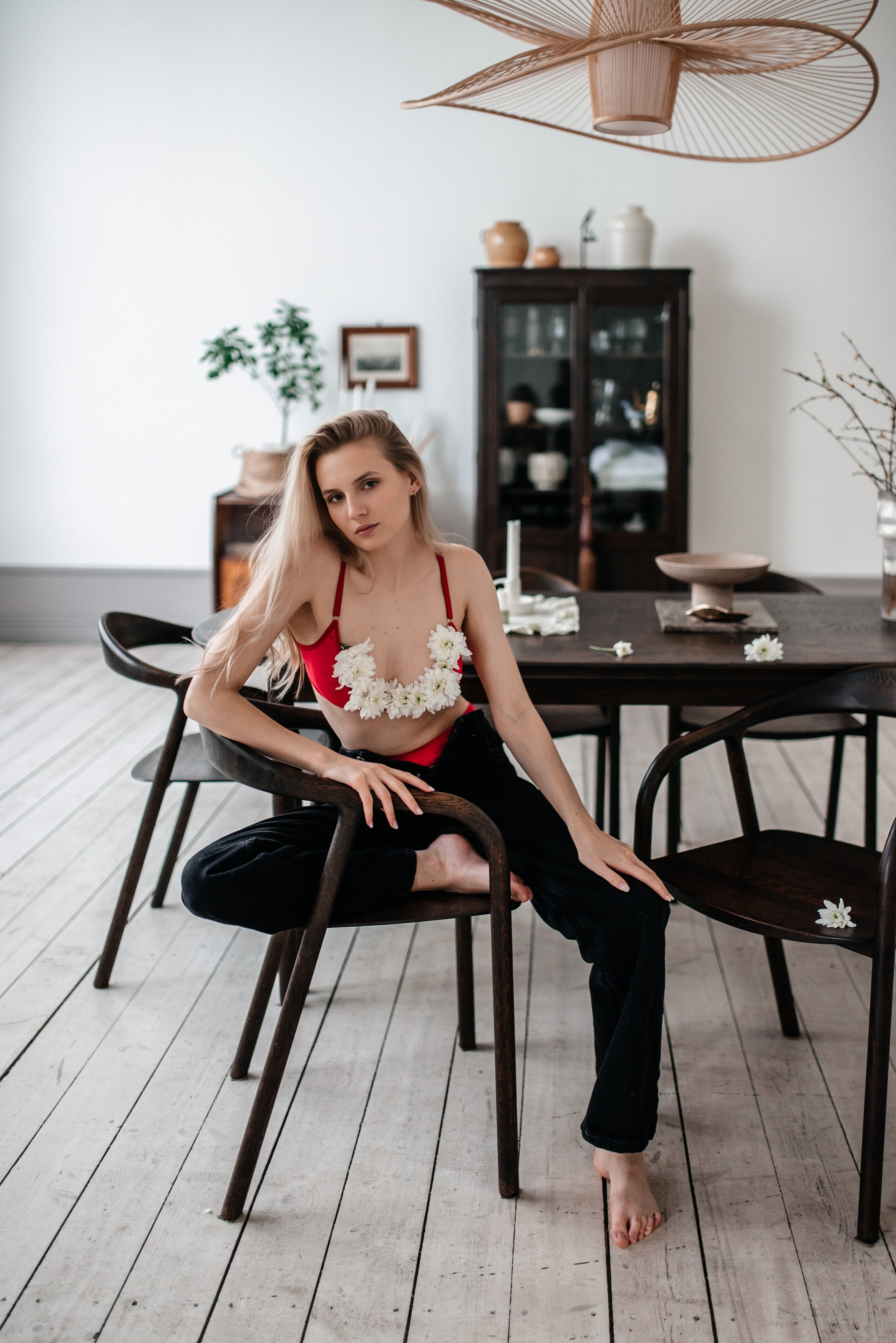 Диона, 2024. Главная