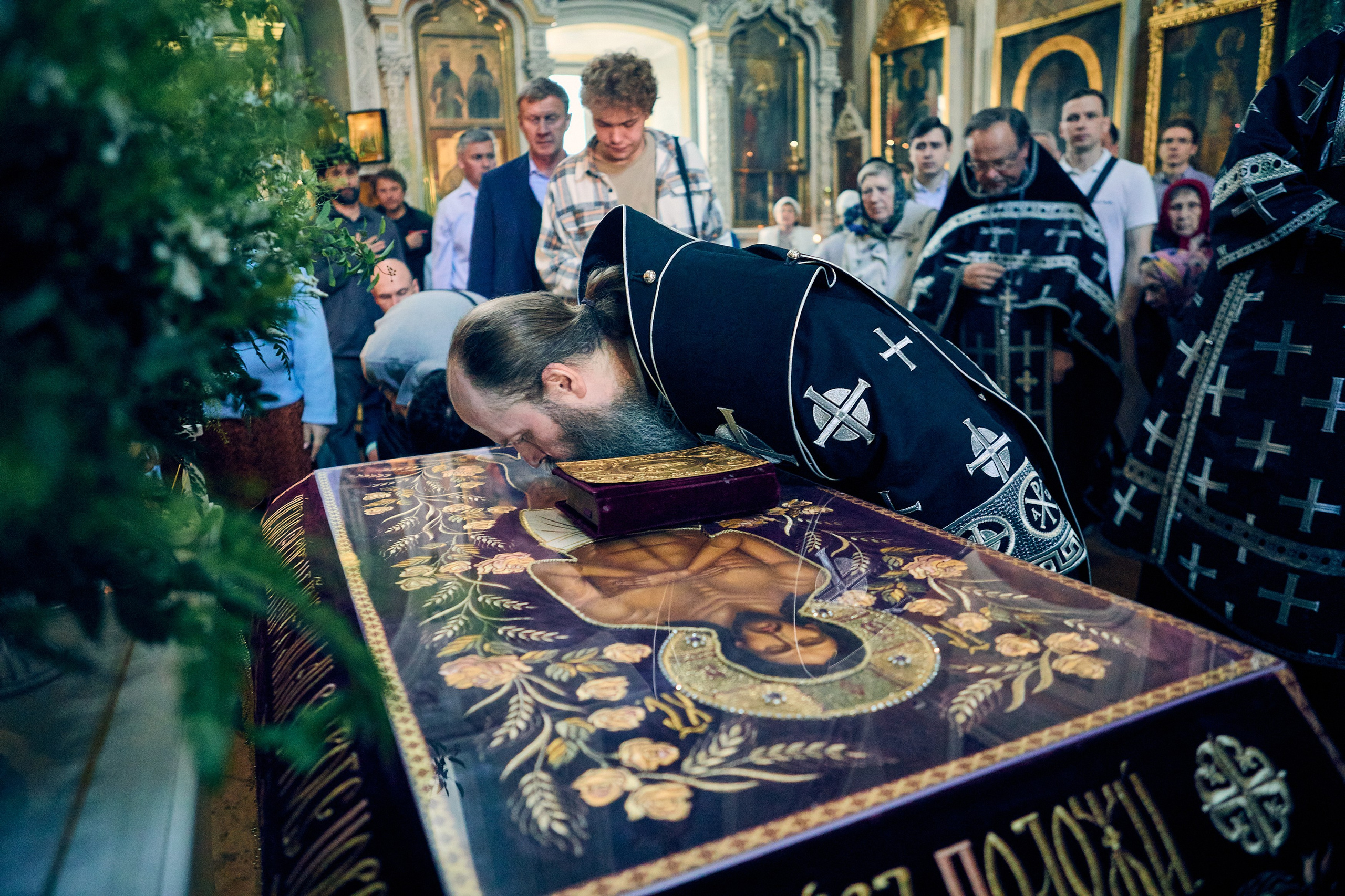 Вечерня с выносом Плащаницы Спасителя Плач Пресвятой Богородицы. DMITRY MOISEENKO — фотограф, художник, топ-стилист