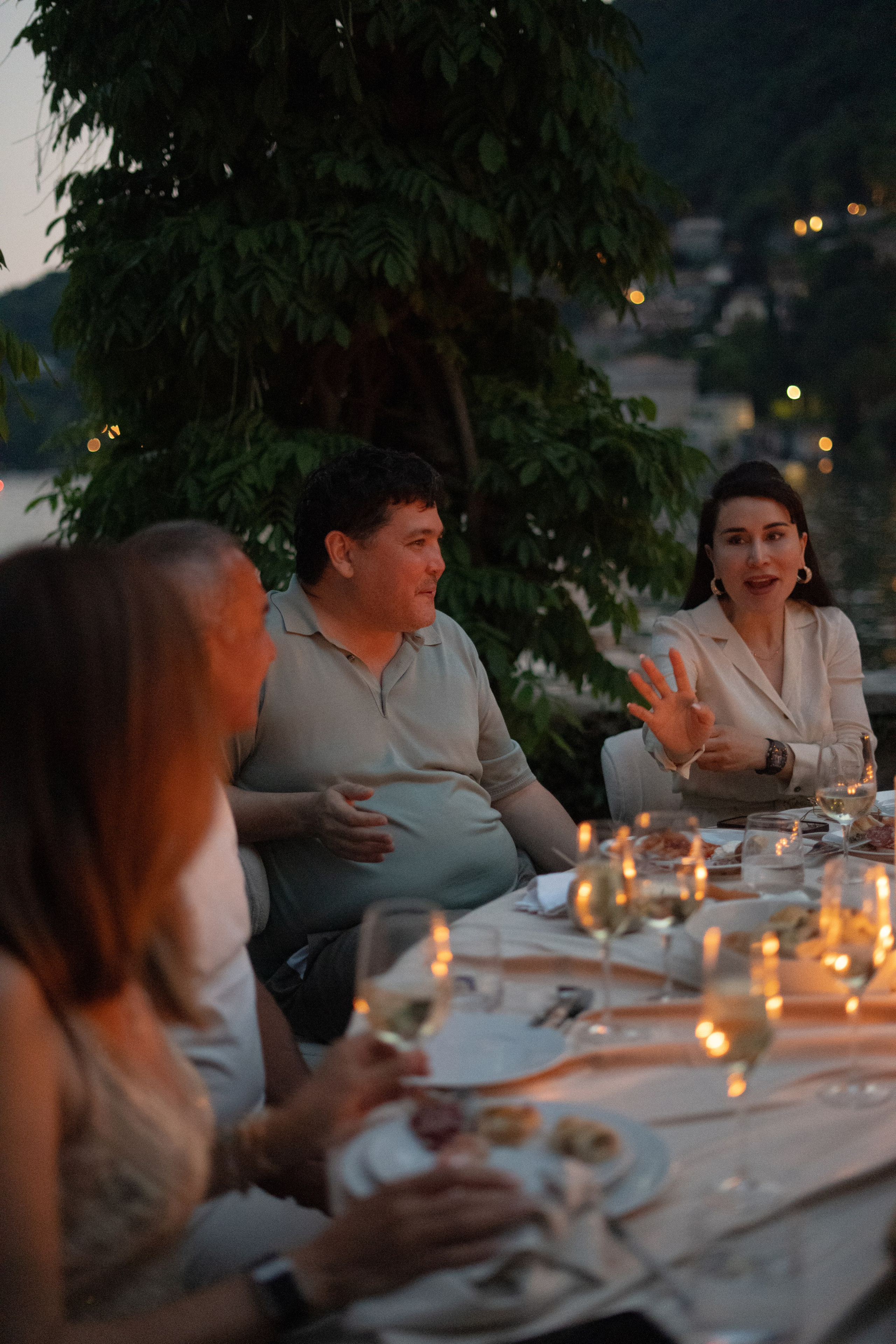 Lake Como Proposal. Valeria Coconova Photographer Italy Como Milan