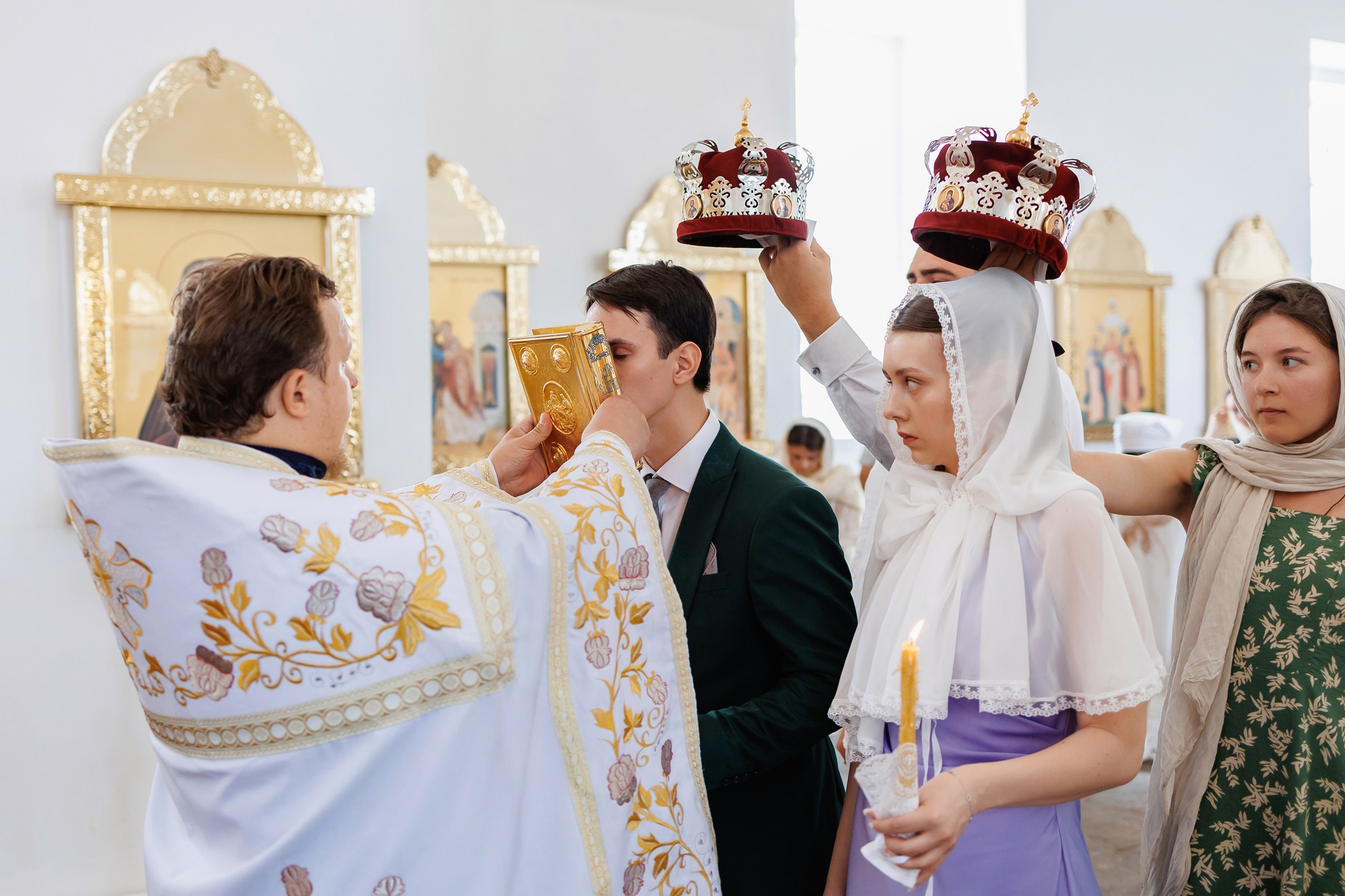 Илья и Алина (венчание). ФОТОГРАФ Ярослав Желваков Каменск-Шахтинский