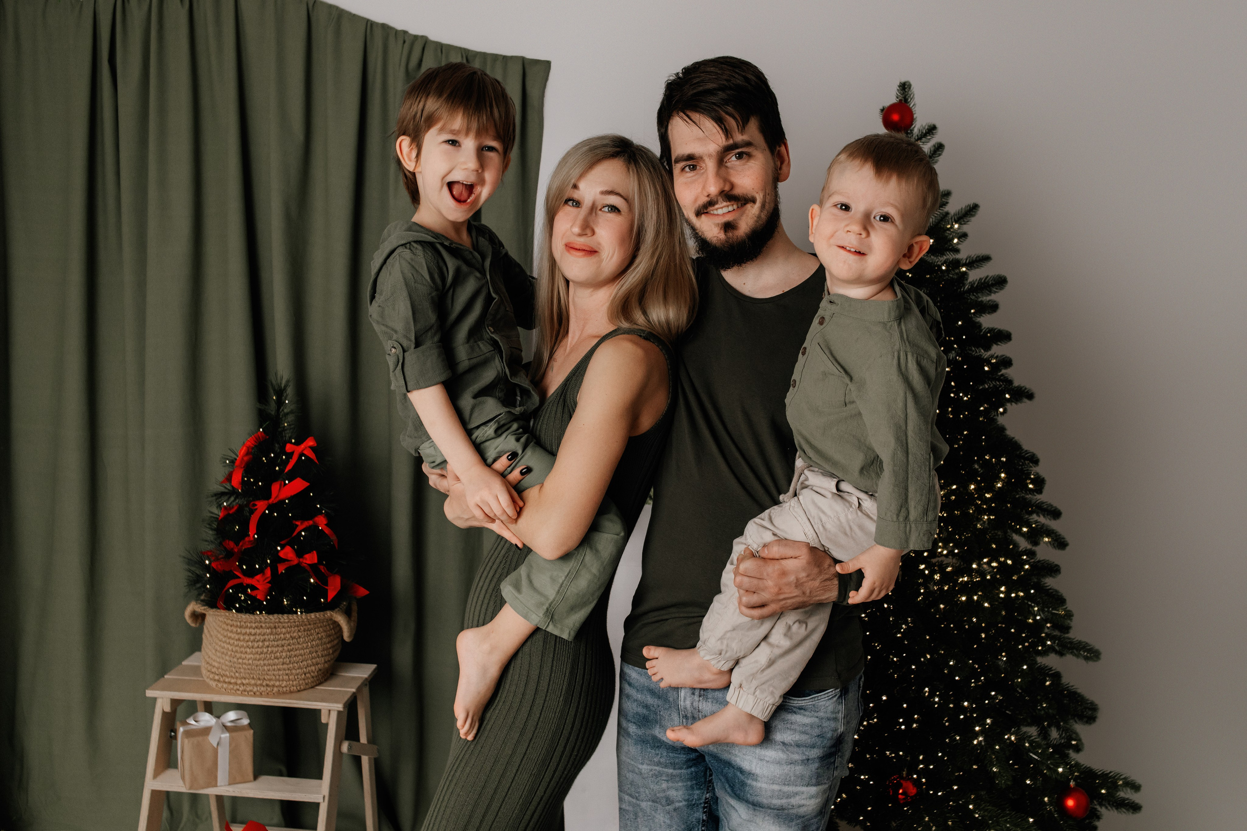 Фотопроекты. Фотограф новорождённых семейный фотограф Томск Елена Каплина