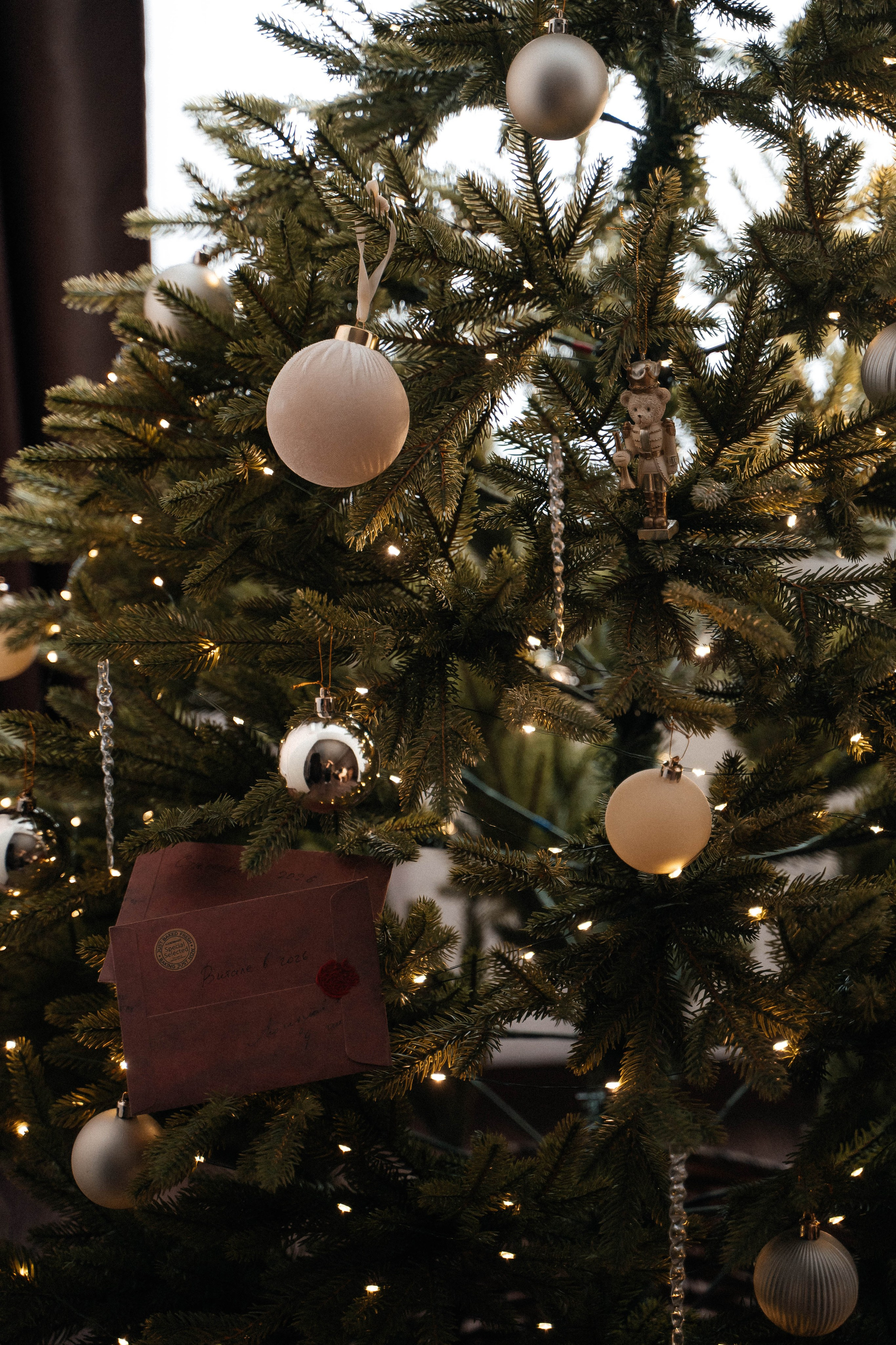 Данил и Лёля — в Новый год вдвоем. Свадебный и семейный фотограф