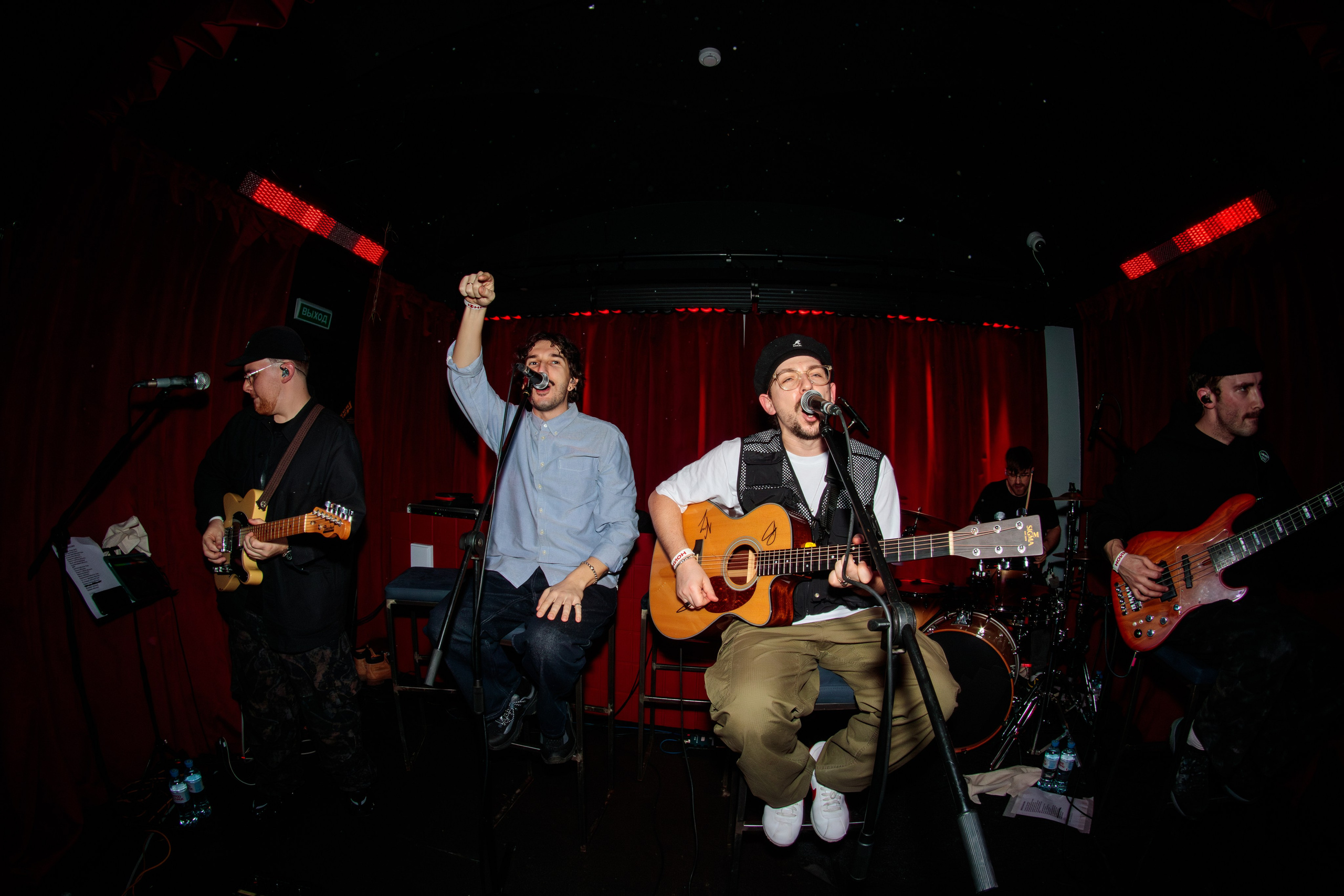 Хмыров акустика. Портретный и концертный фотограф в Санкт-Петербурге Егор Телятников