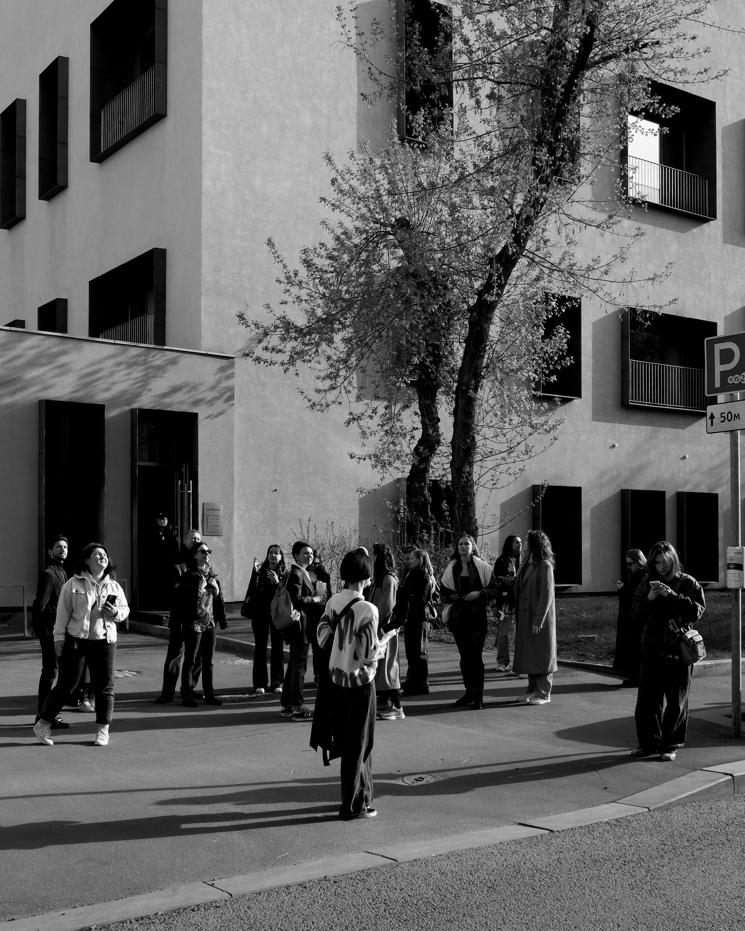 Прогулки с архитектором x A-House. Михаил Мулач | Архитектурный фотограф