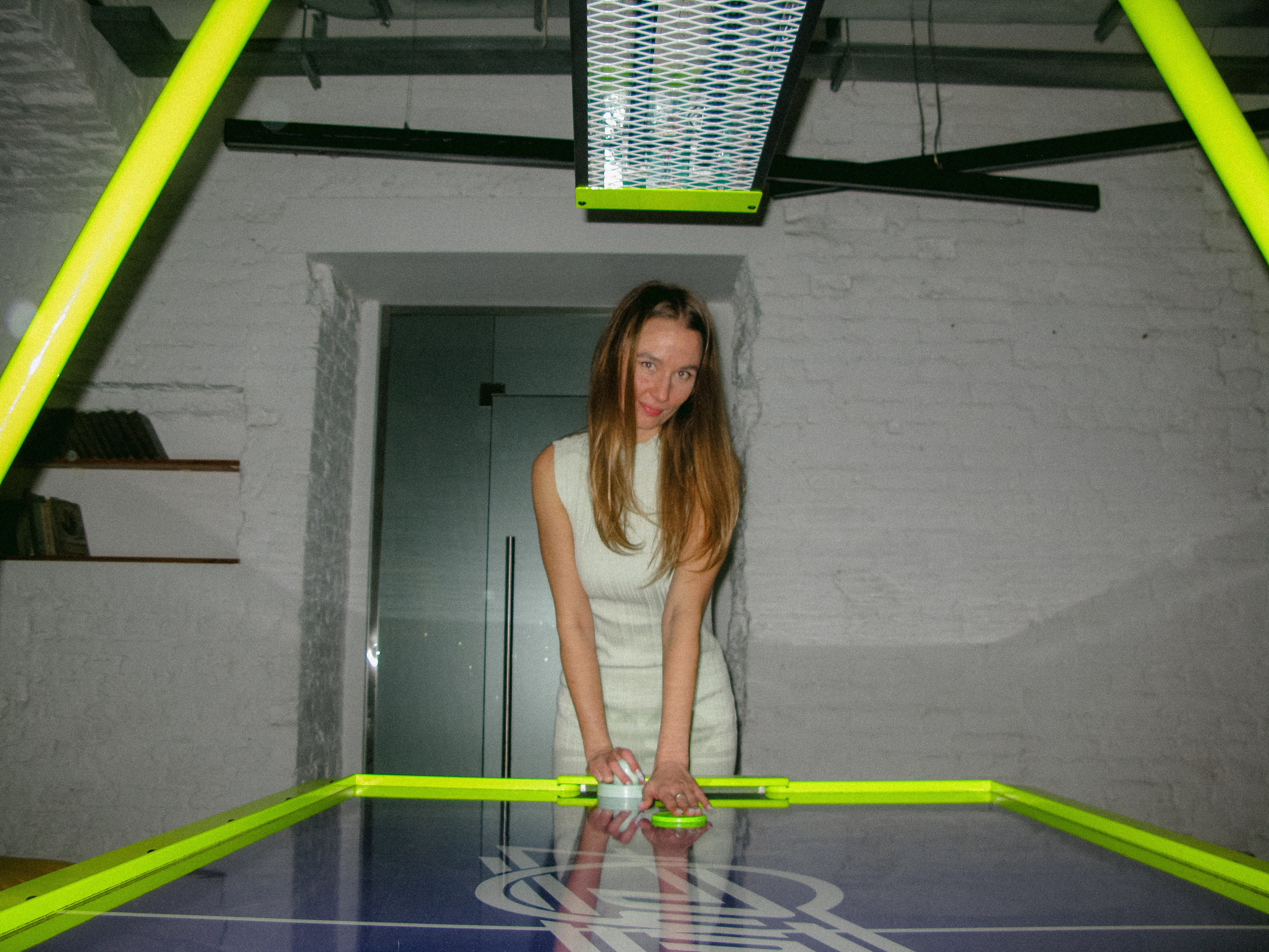 Mar. Фотограф Миланазавр