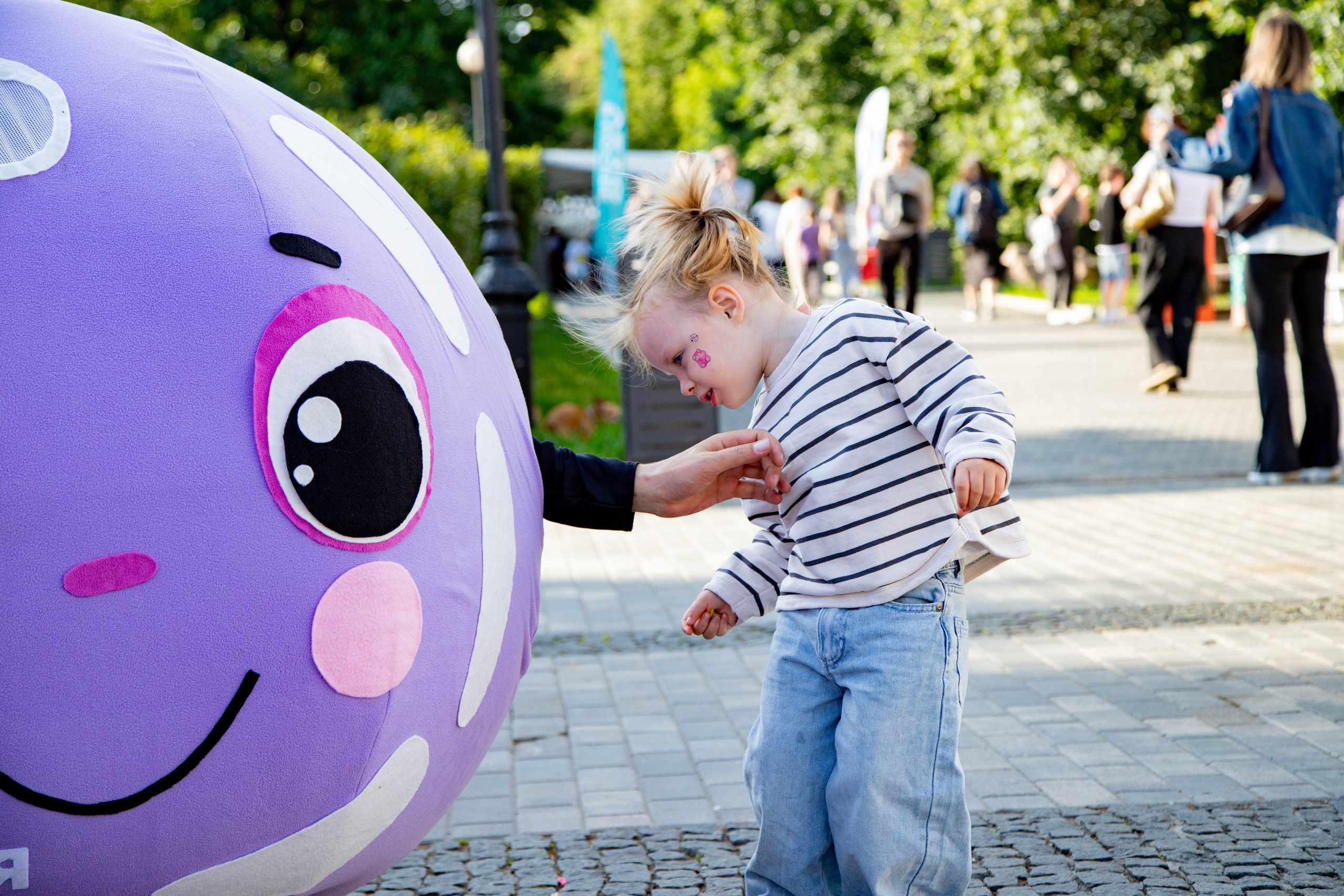 Съемка для благотворительного фонда. Женский фотограф в Москве Рина Леонтьева