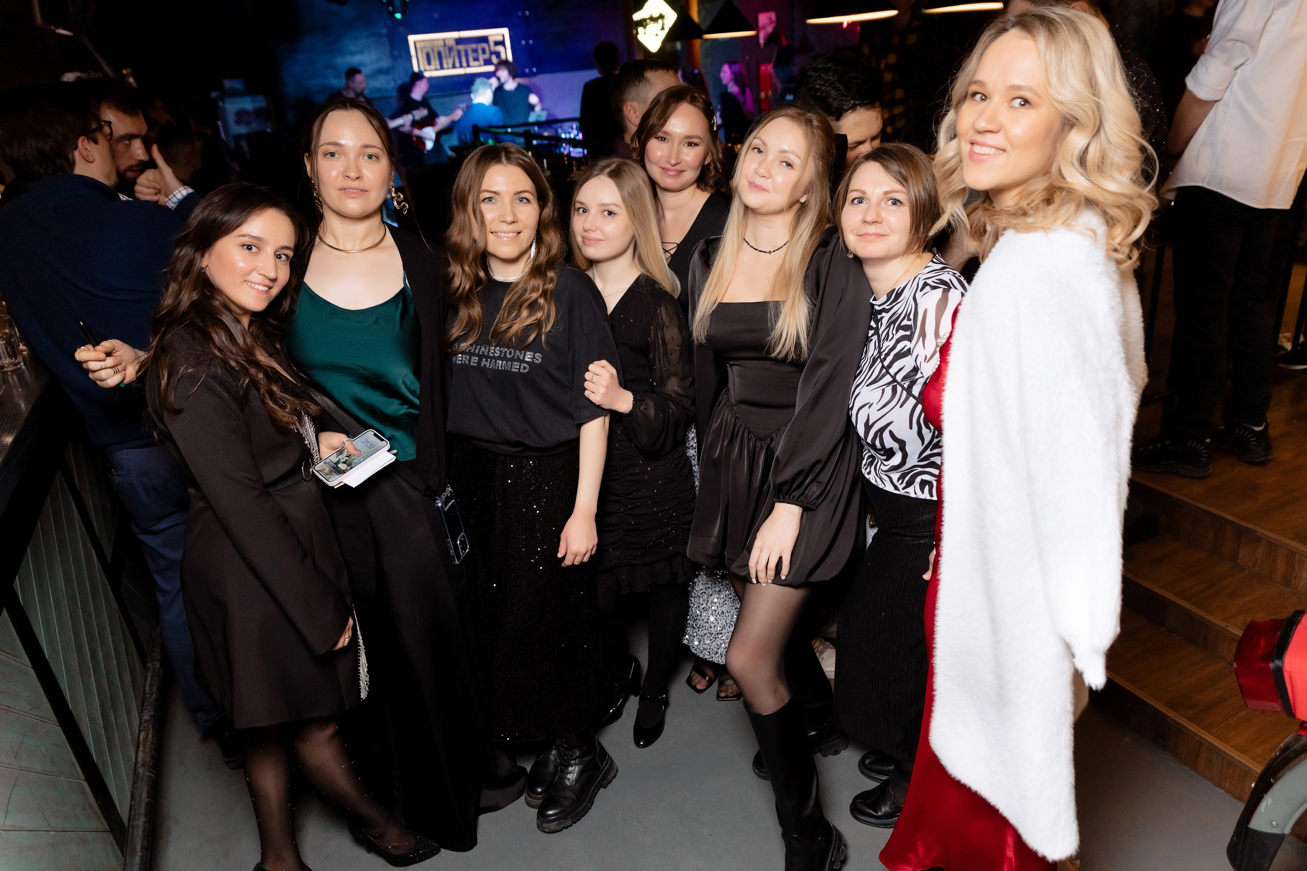 КОПРОРАТ: Юпитер 5. Все фото. Профессиональный фотограф в Ижевске Леша Петров