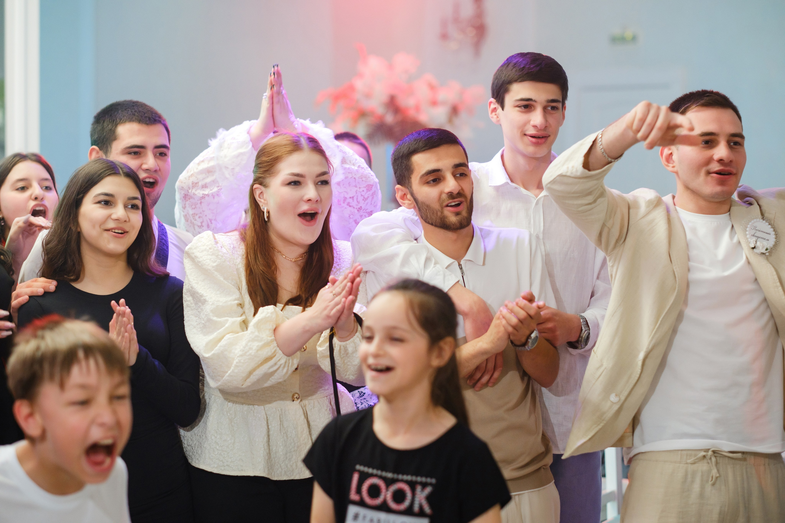 Тазабег и Диана. Свадебный фотограф | репортаж | праздники | крещение