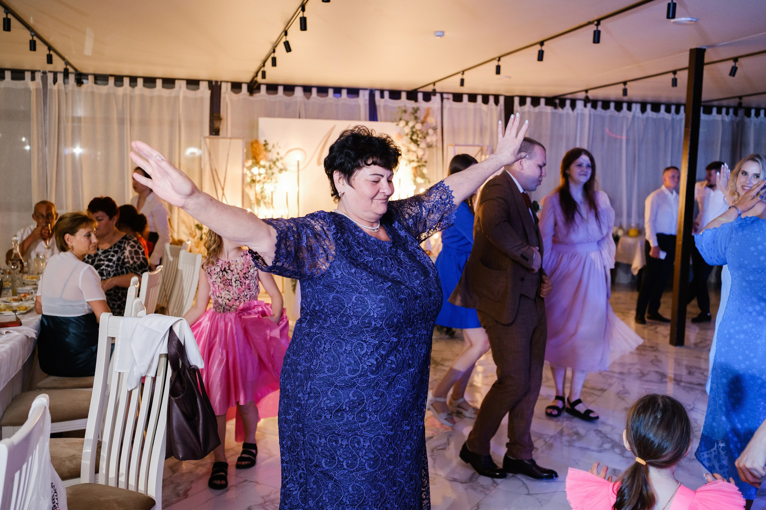 Максим и Дарья. Свадебный фотограф | репортаж | праздники | крещение