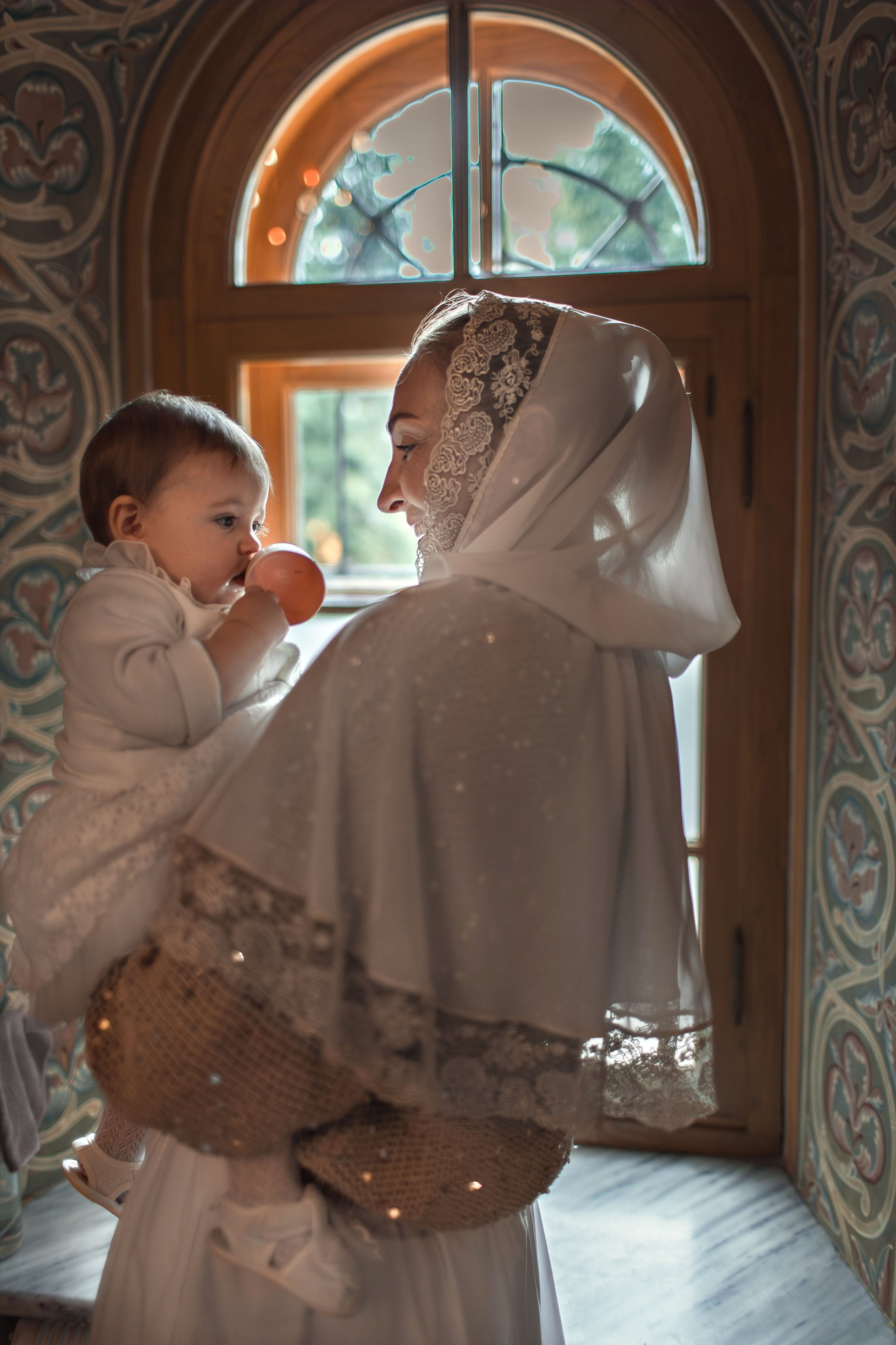 Крещение в Зачатьевском Монастыре. Профессиональный фотограф в Москве и Мо Мария Шантарёва