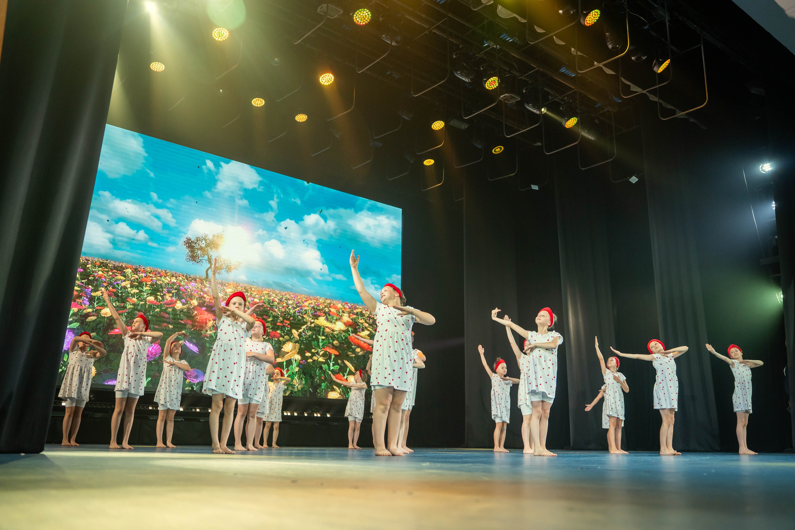 Отчетный концерт UNION DANCE, 2026. Оренбург. Фотограф Павел Герасименко