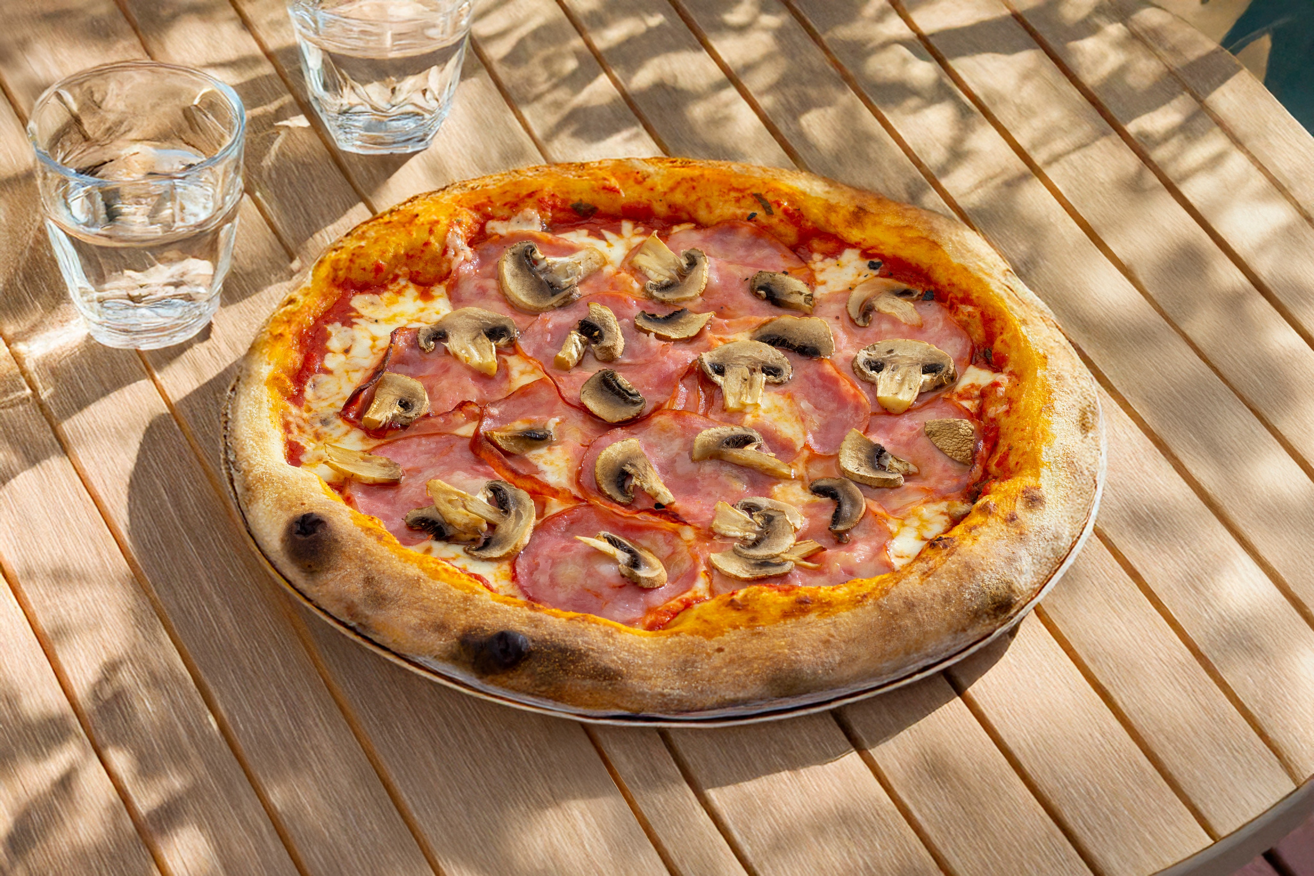 Съёмка меню. Предметный фотограф в Санкт-Петербурге Иван Сапрыкин