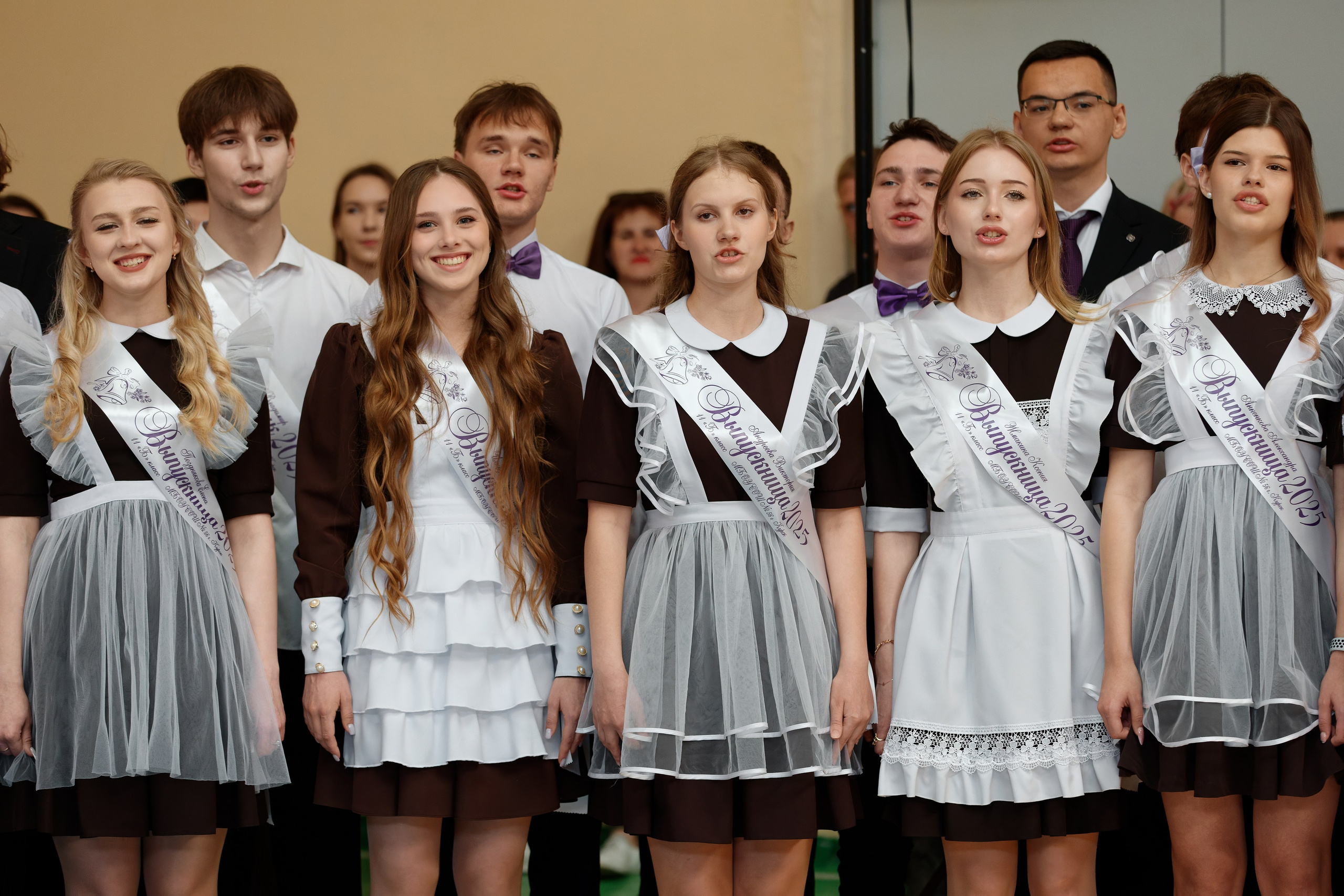 Последний звонок Школа № 42. Семейный фотограф — Макс Белогрудов