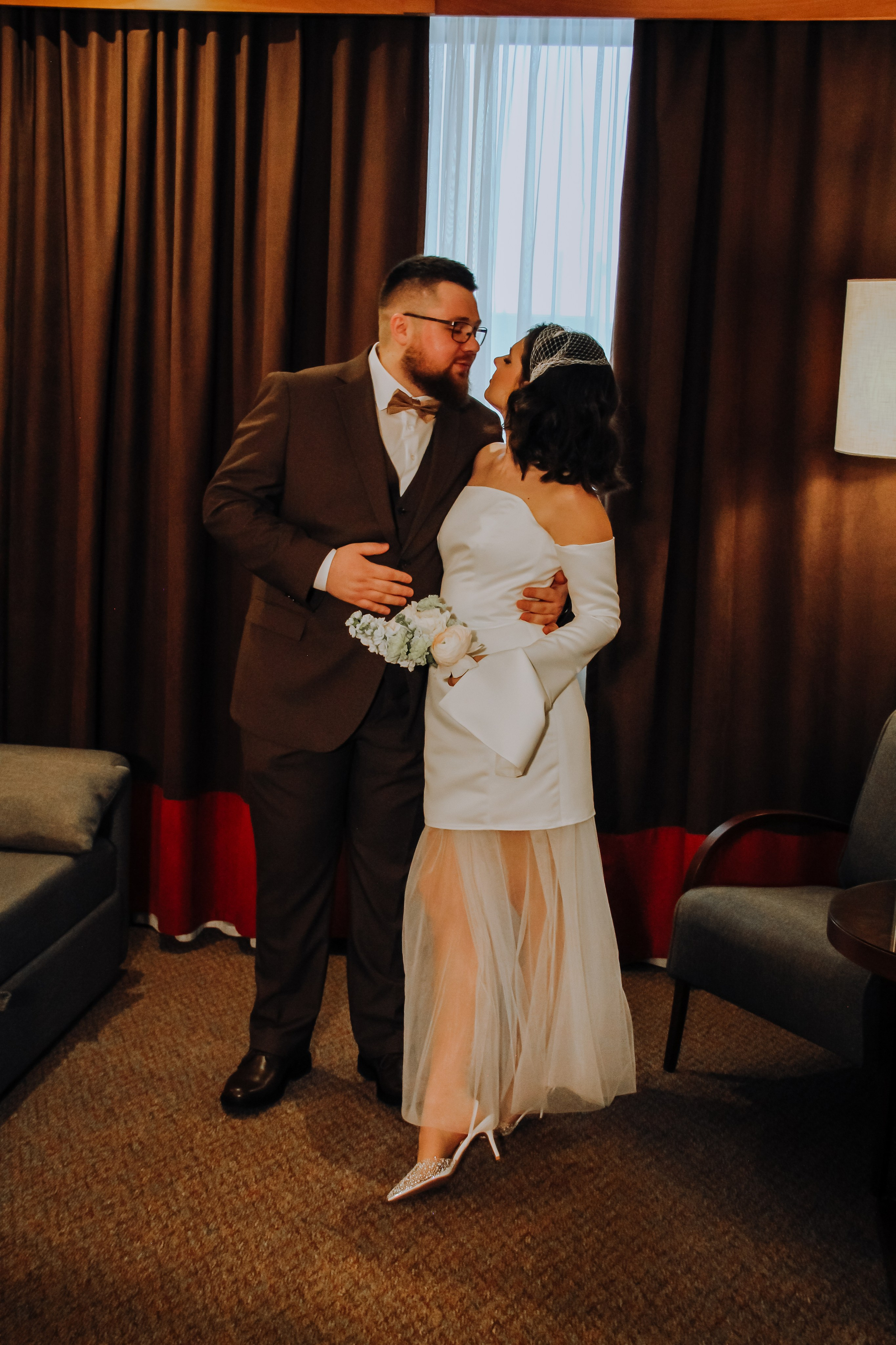 Свадебная история Олеси и Никиты. Семейный фотодуэт Ирина и Николай Власьевы. Фотосессии в Новосибирске