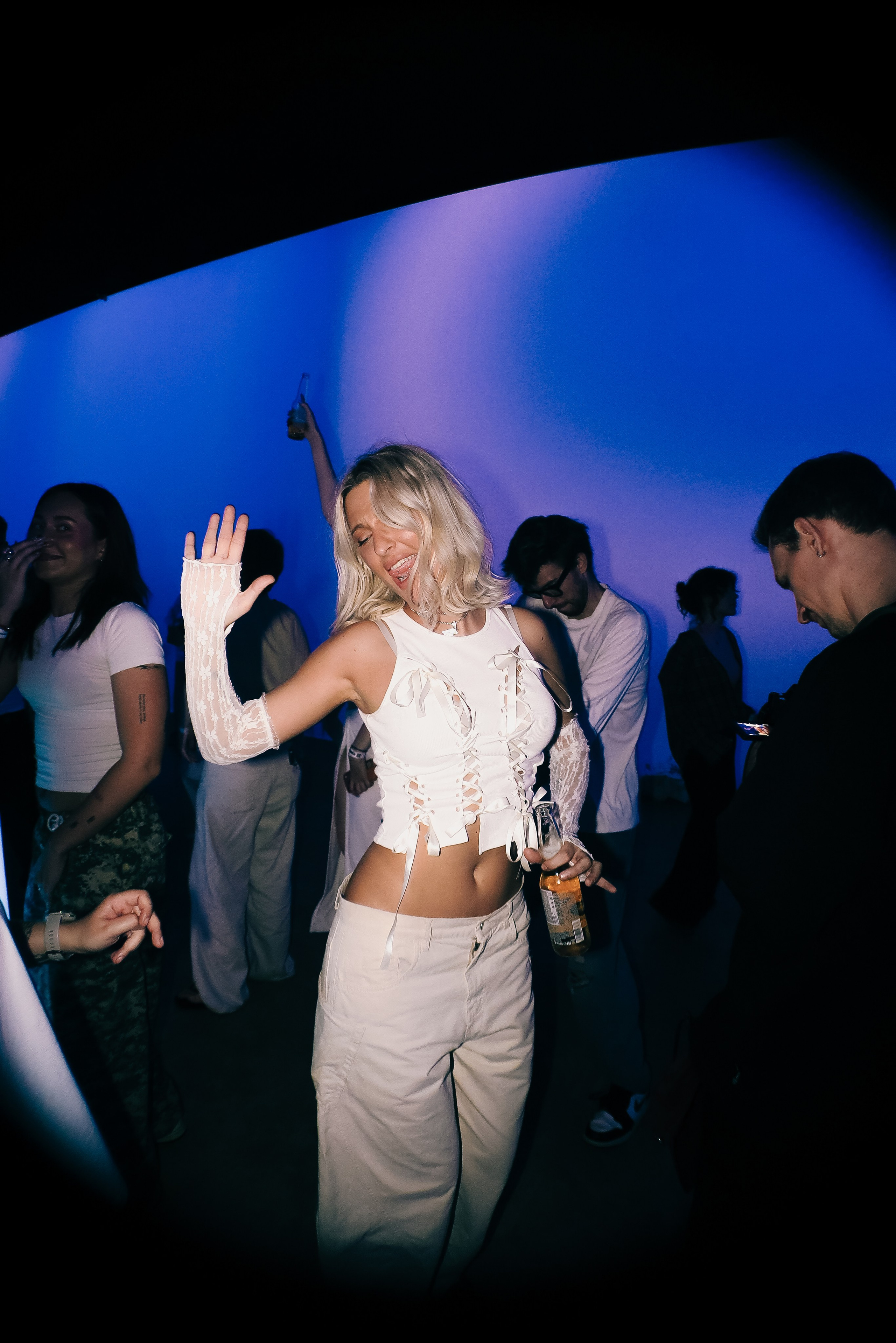 Bieberchella ph by @rusagee / at Внутри. TENZO | Креативный продюсер / Арт-директор