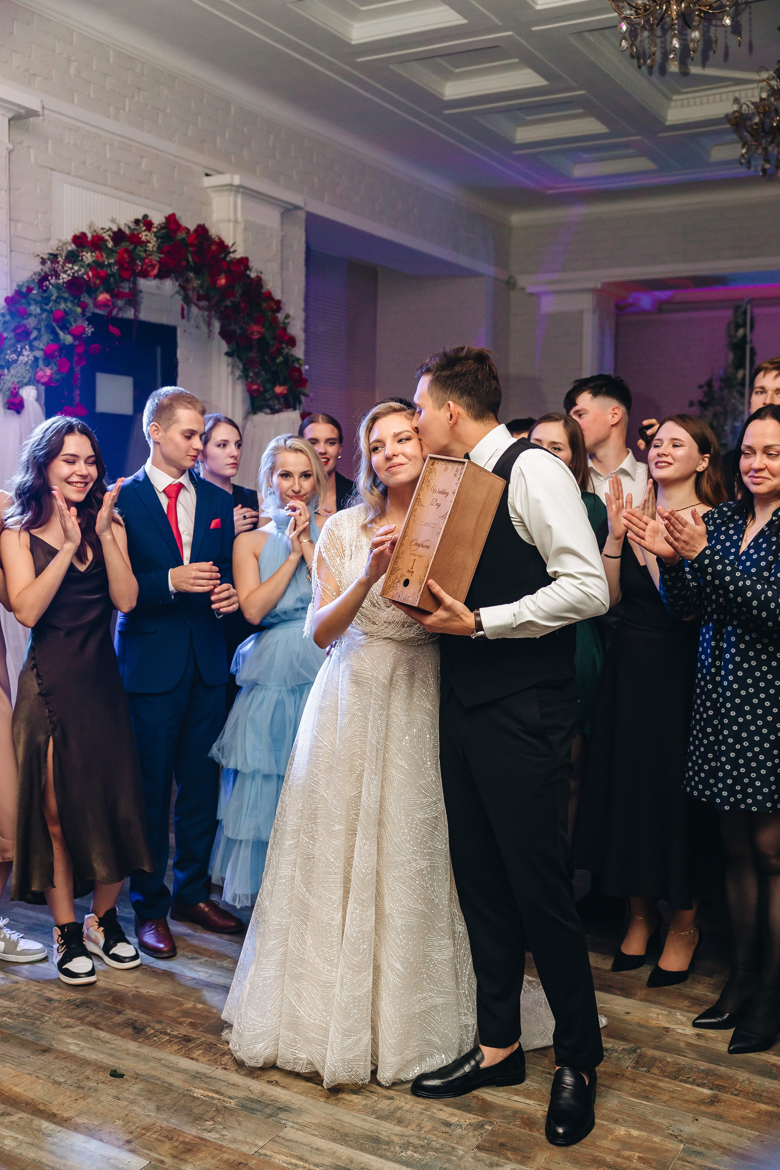 Роман и Александра. Свадебный фотограф и видеограф — Сергей и Дарья