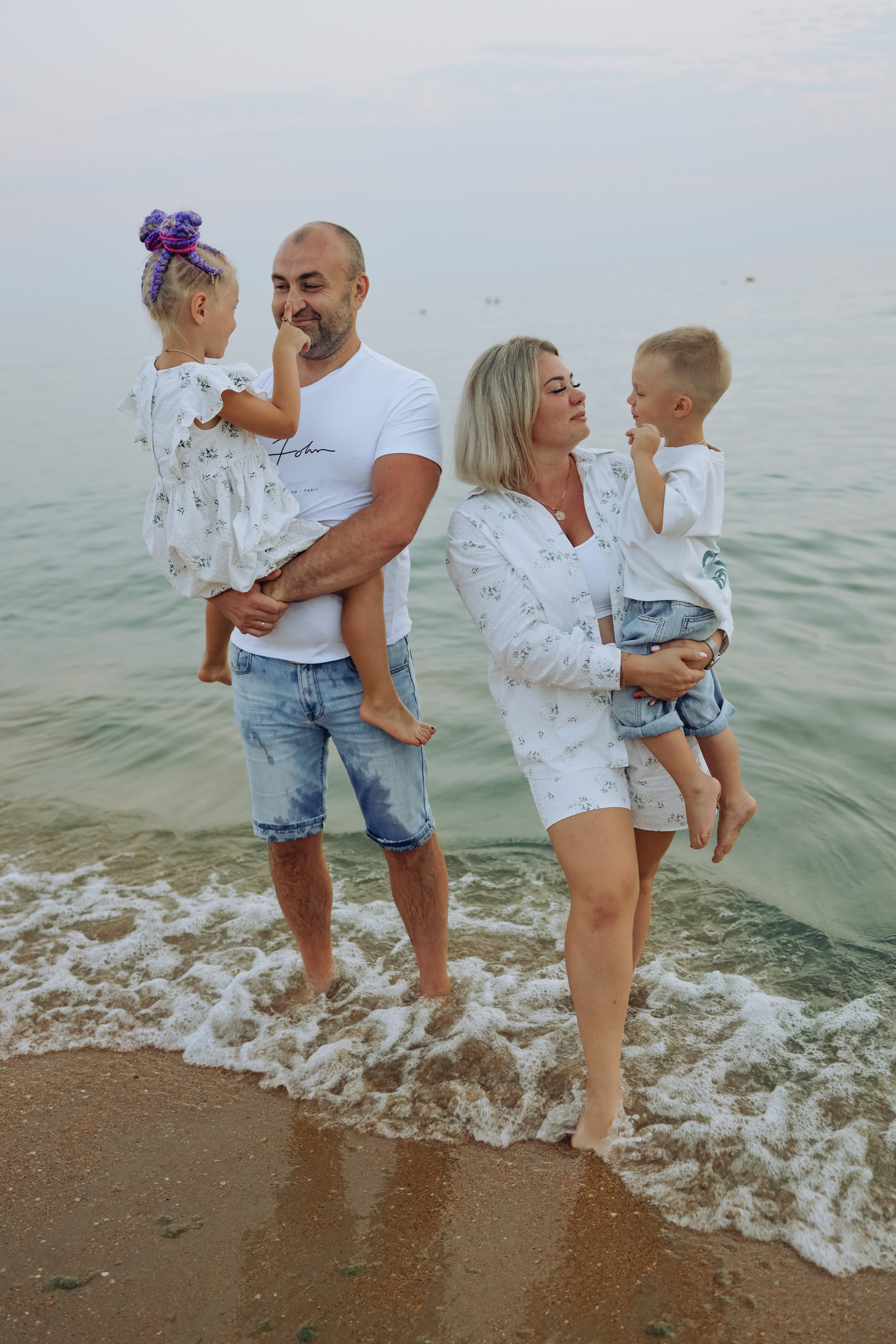 Виктория. Главная