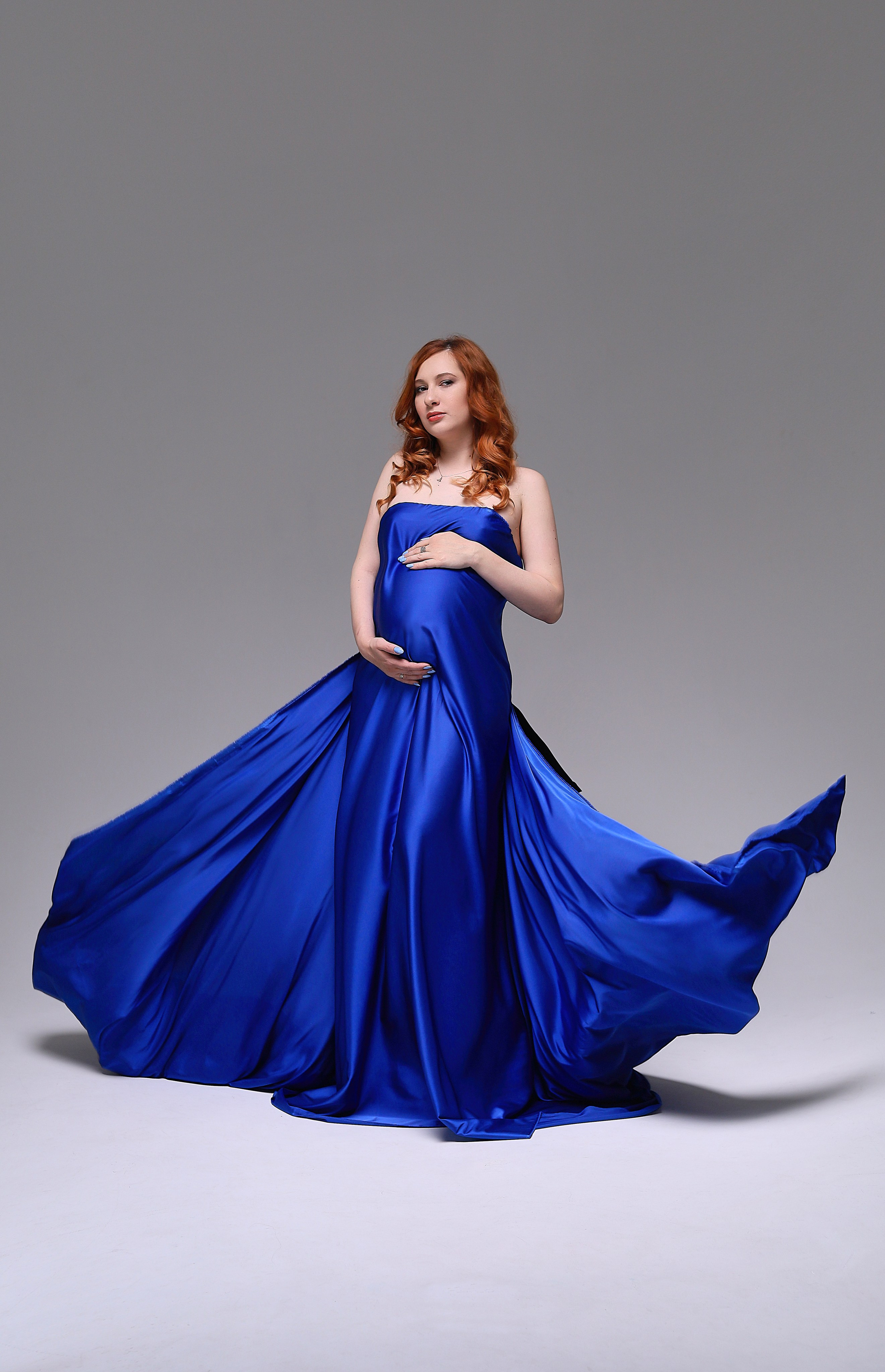 Профессиональная фотосессия беременности в студии и на природе. Фотограф Мария Дрогунова