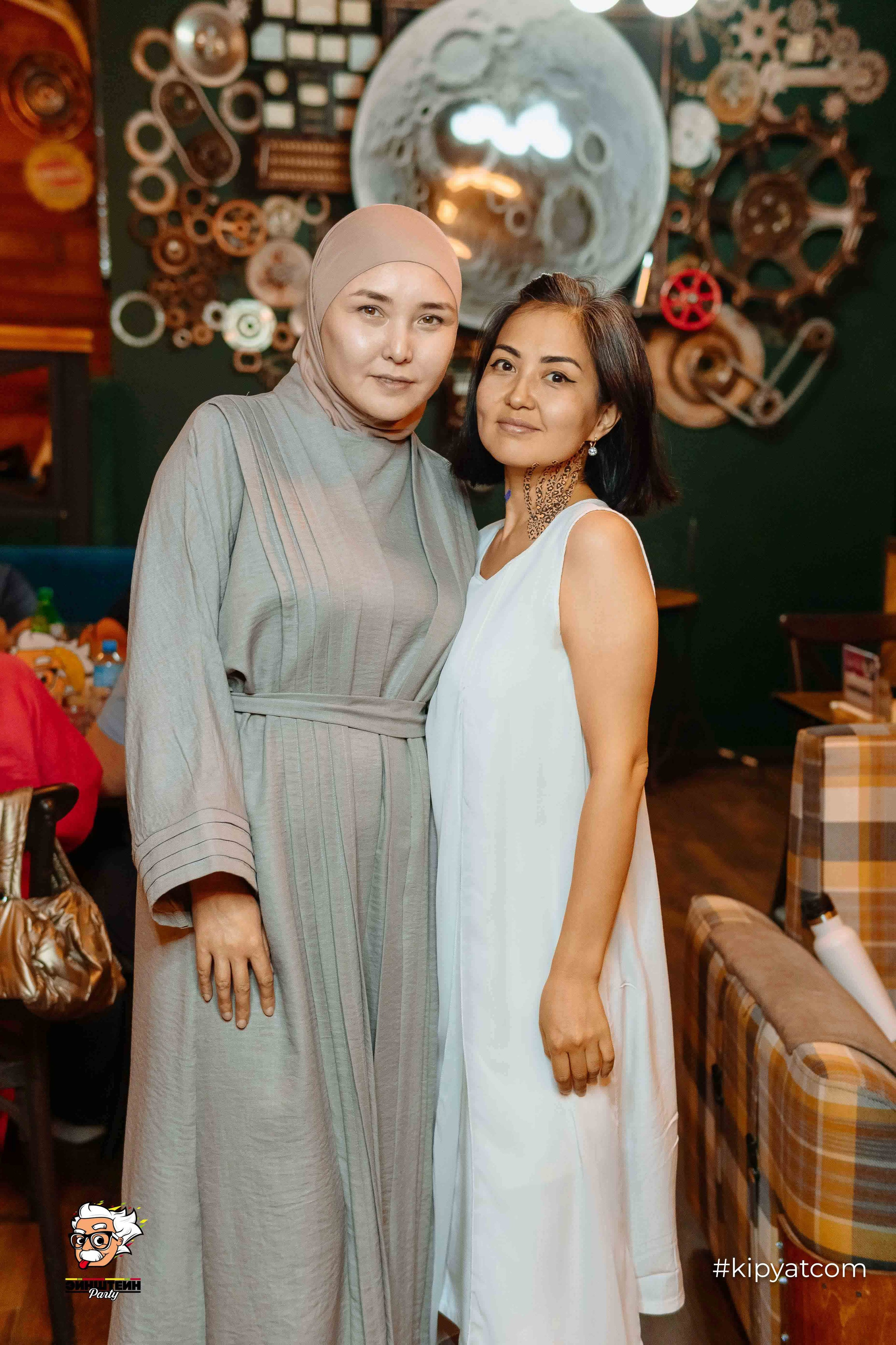 Эйнштейн Party