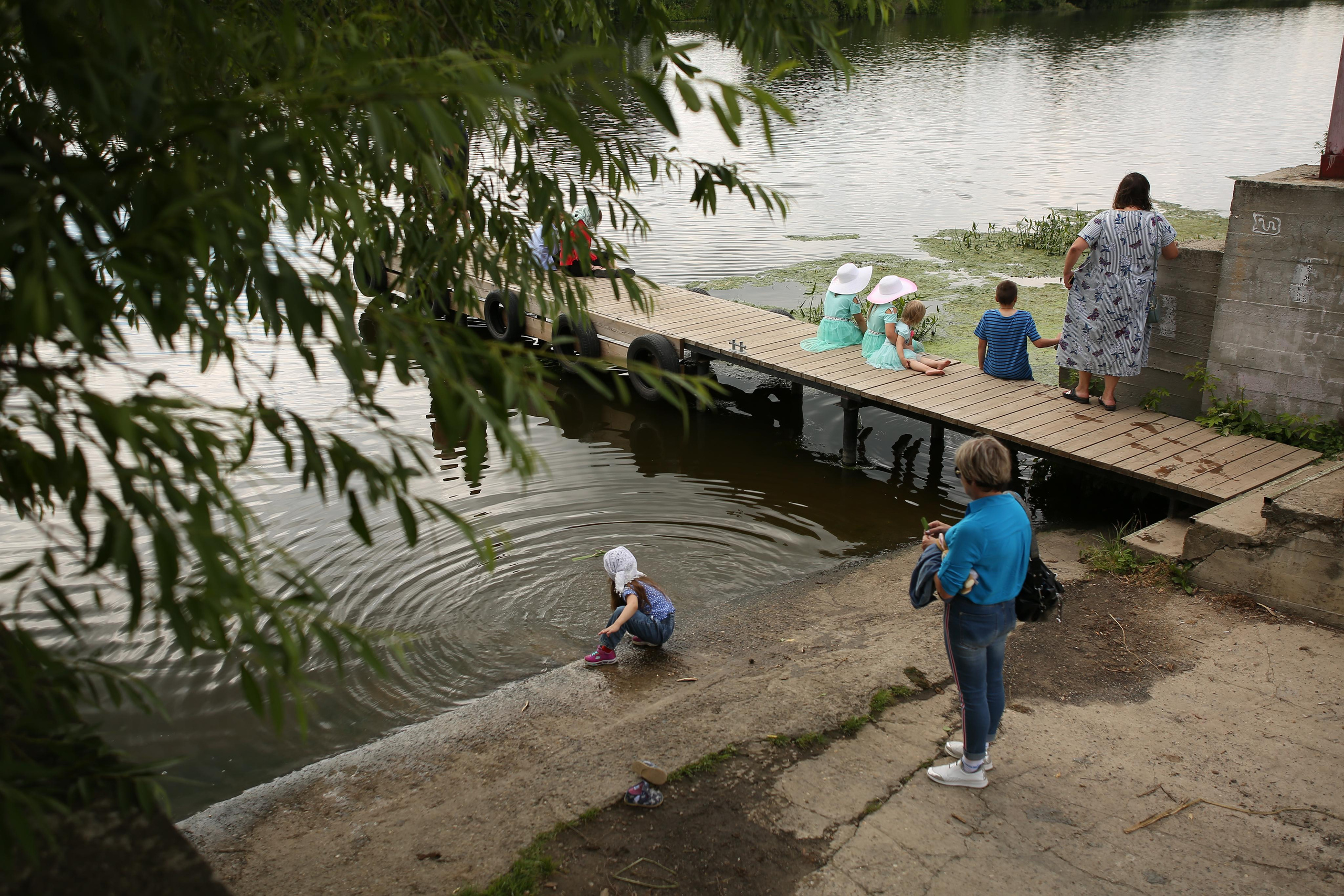 Водный крестный ход «Принесение образа Николы Корсунского в 1225 году». Семейный и детский фотограф Анна Петракова