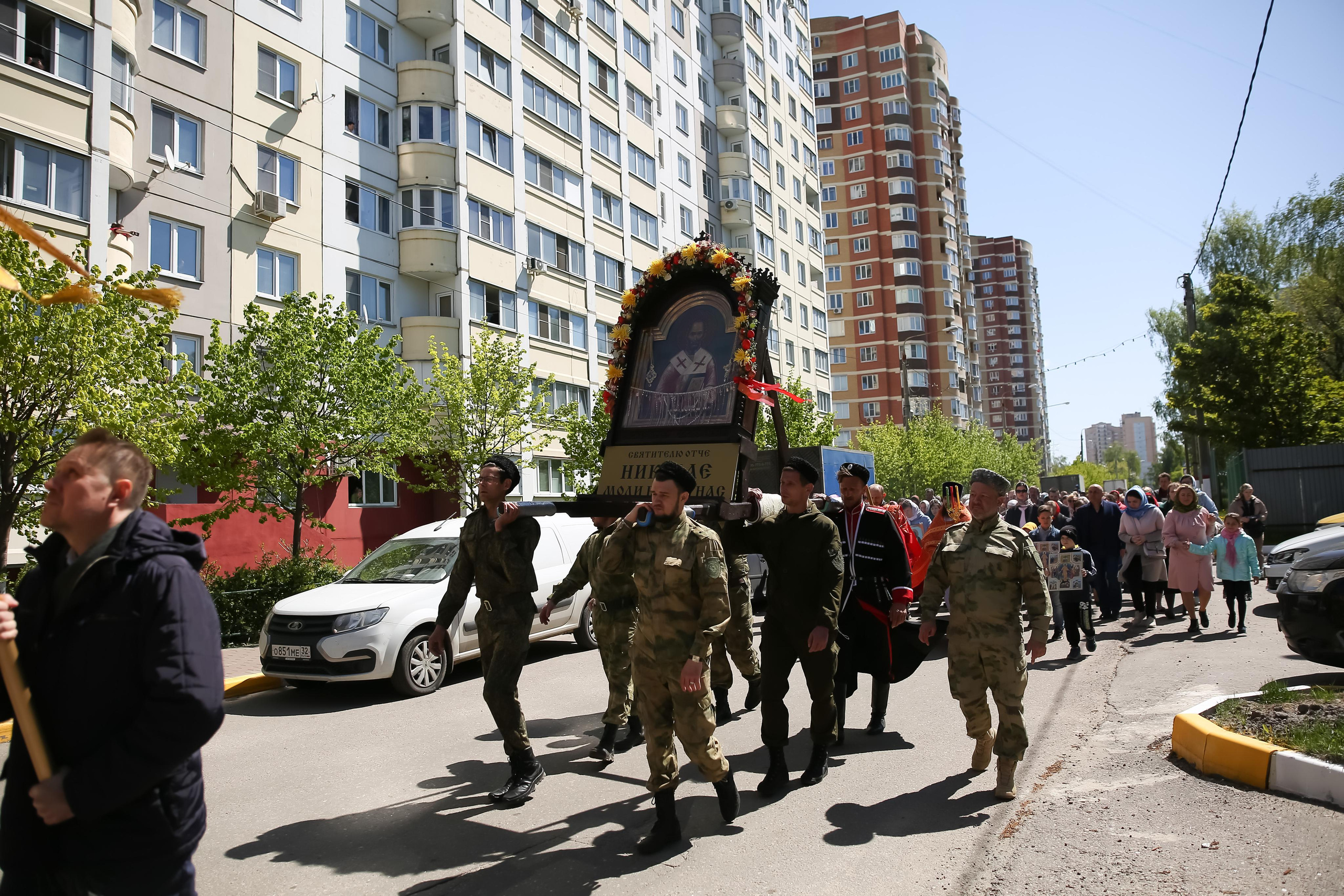 Крестный ход д Островцы. Семейный и детский фотограф Анна Петракова