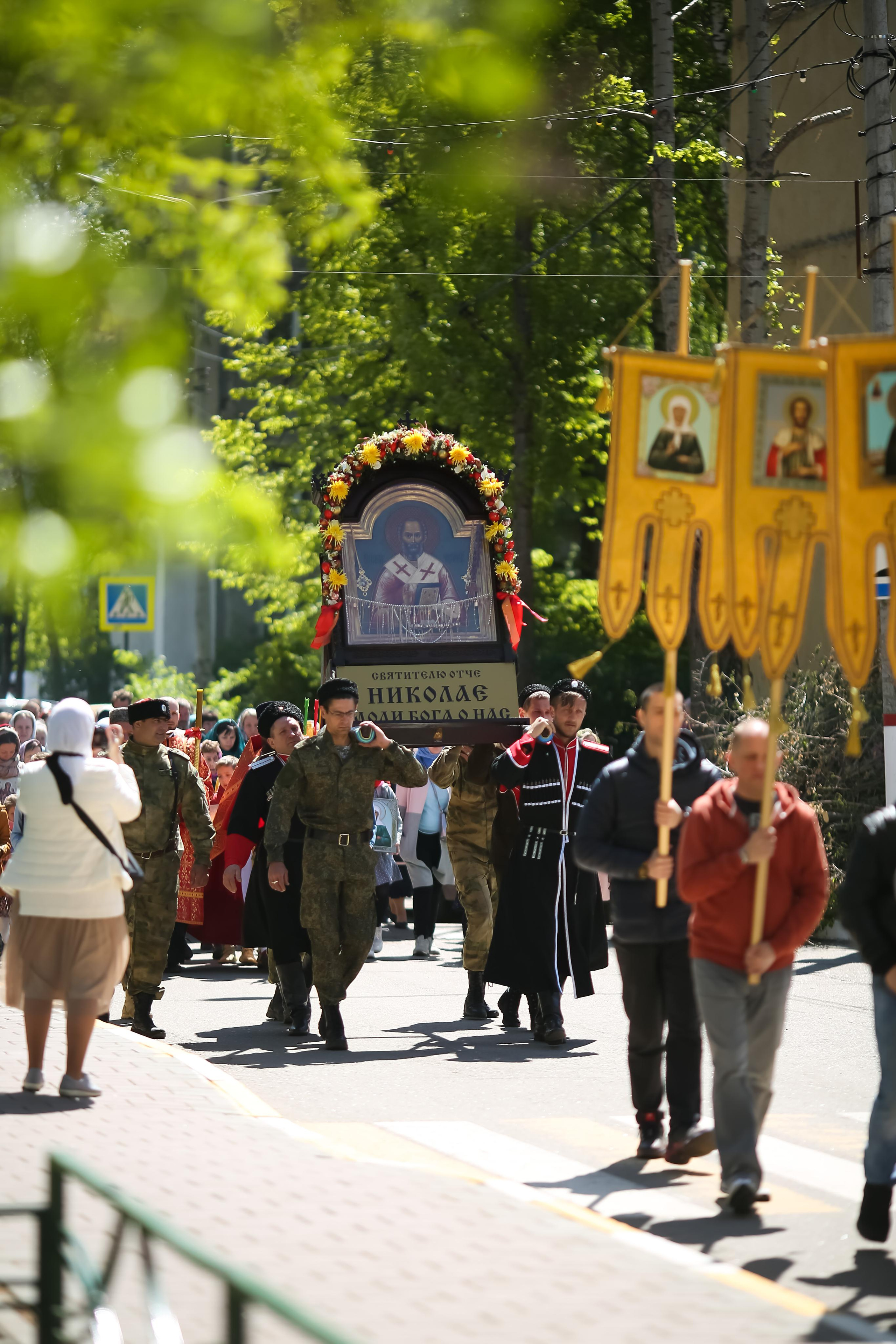 Крестный ход д Островцы. Семейный и детский фотограф Анна Петракова