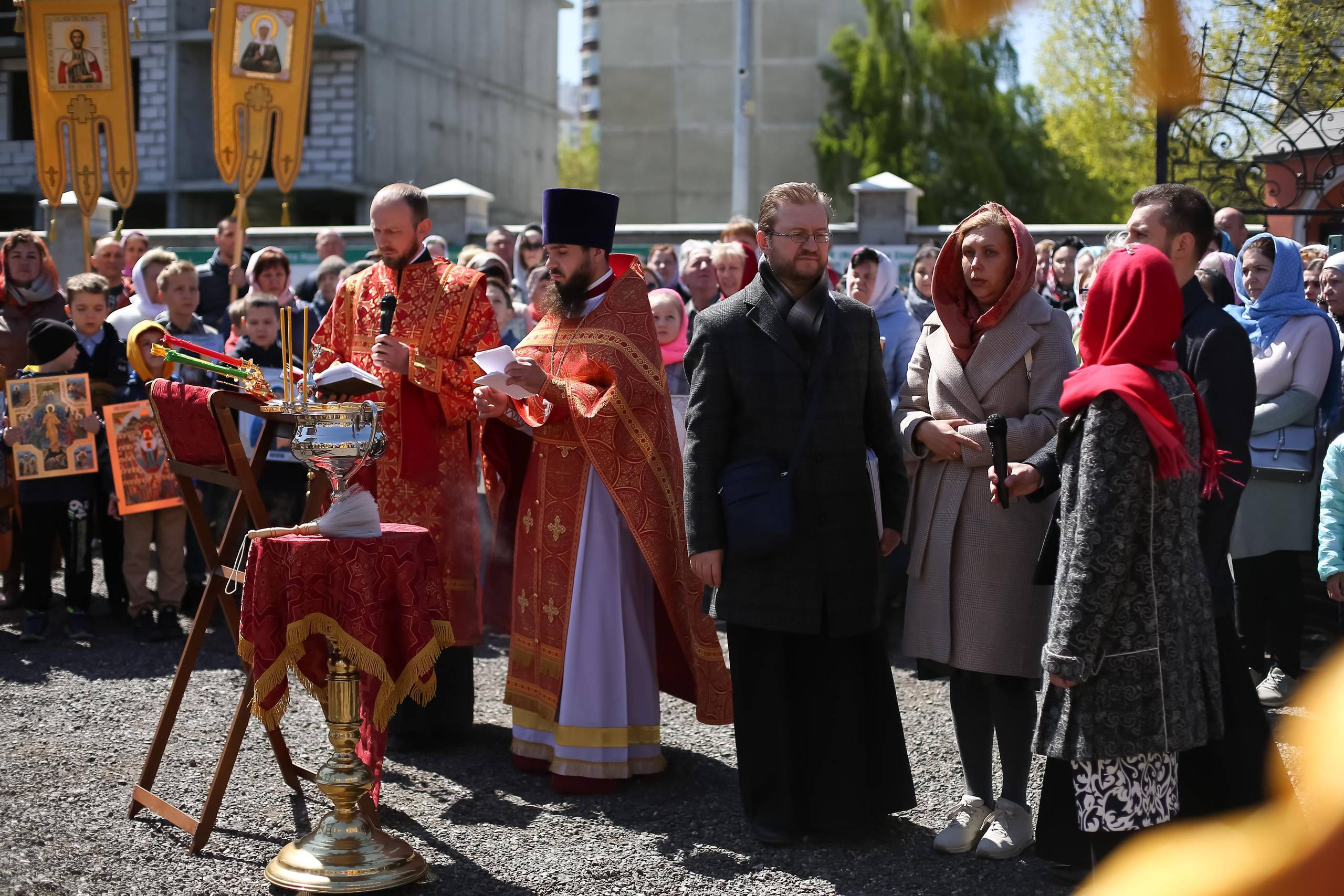 Крестный ход д Островцы. Семейный и детский фотограф Анна Петракова