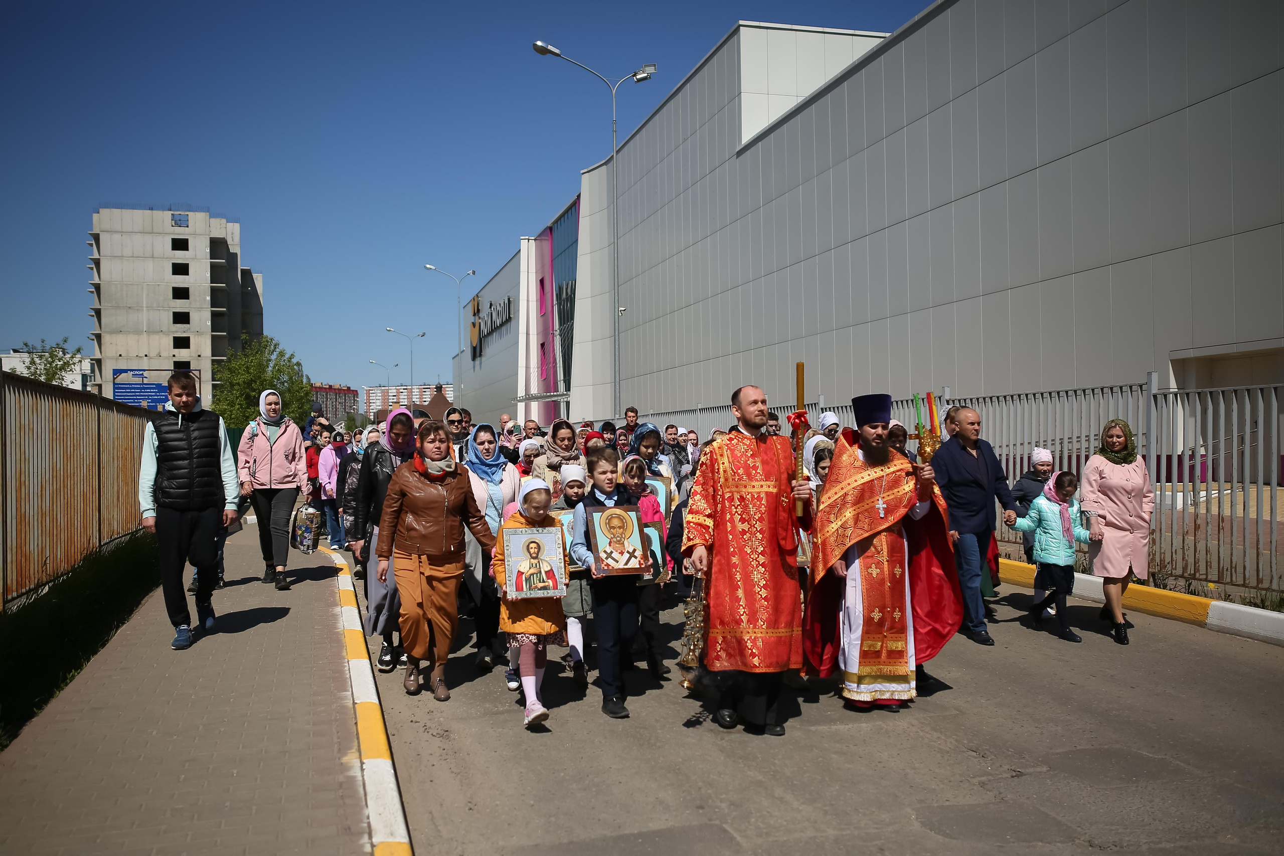 Крестный ход д Островцы. Семейный и детский фотограф Анна Петракова