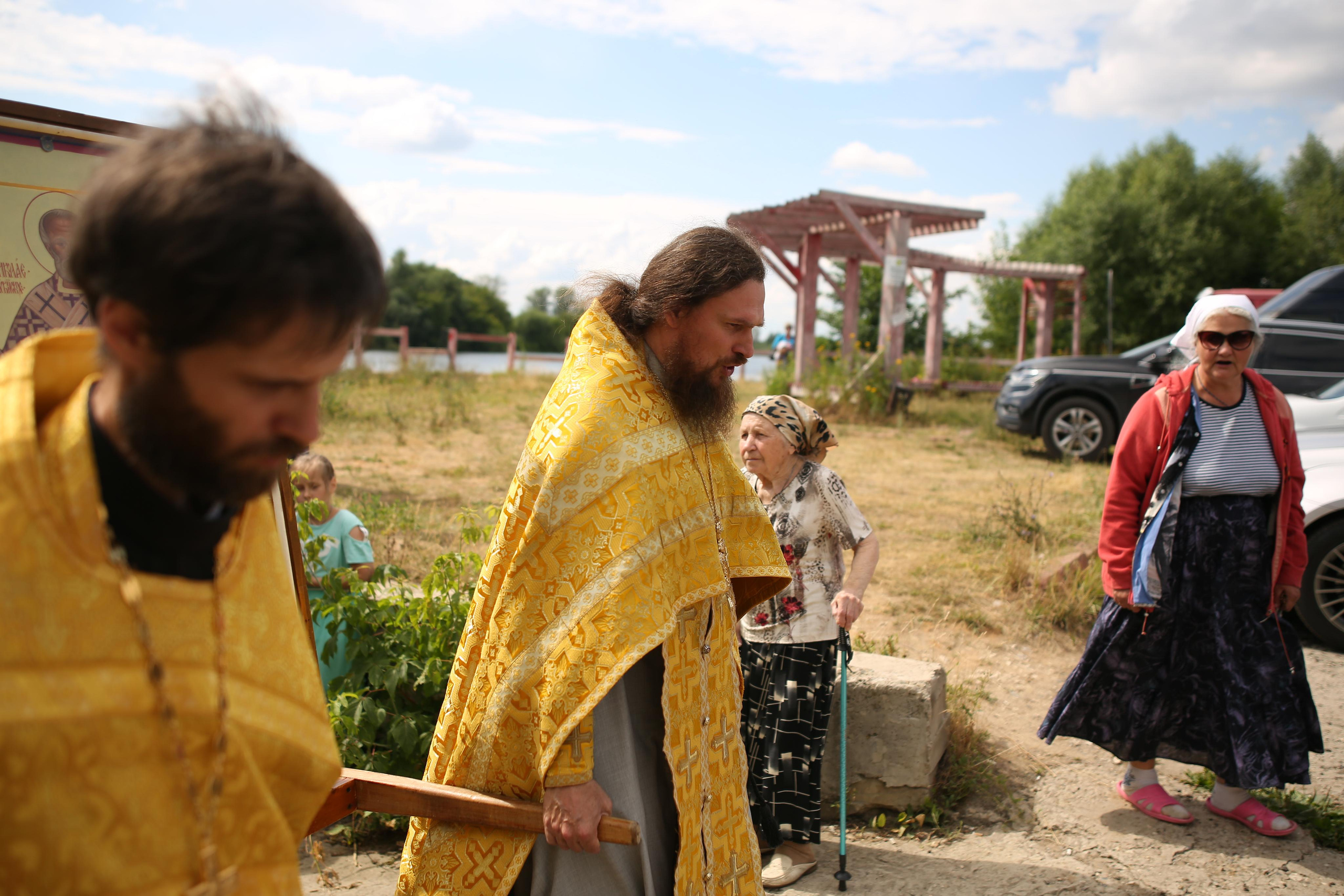 Водный крестный ход «Принесение образа Николы Корсунского в 1225 году». Семейный и детский фотограф Анна Петракова