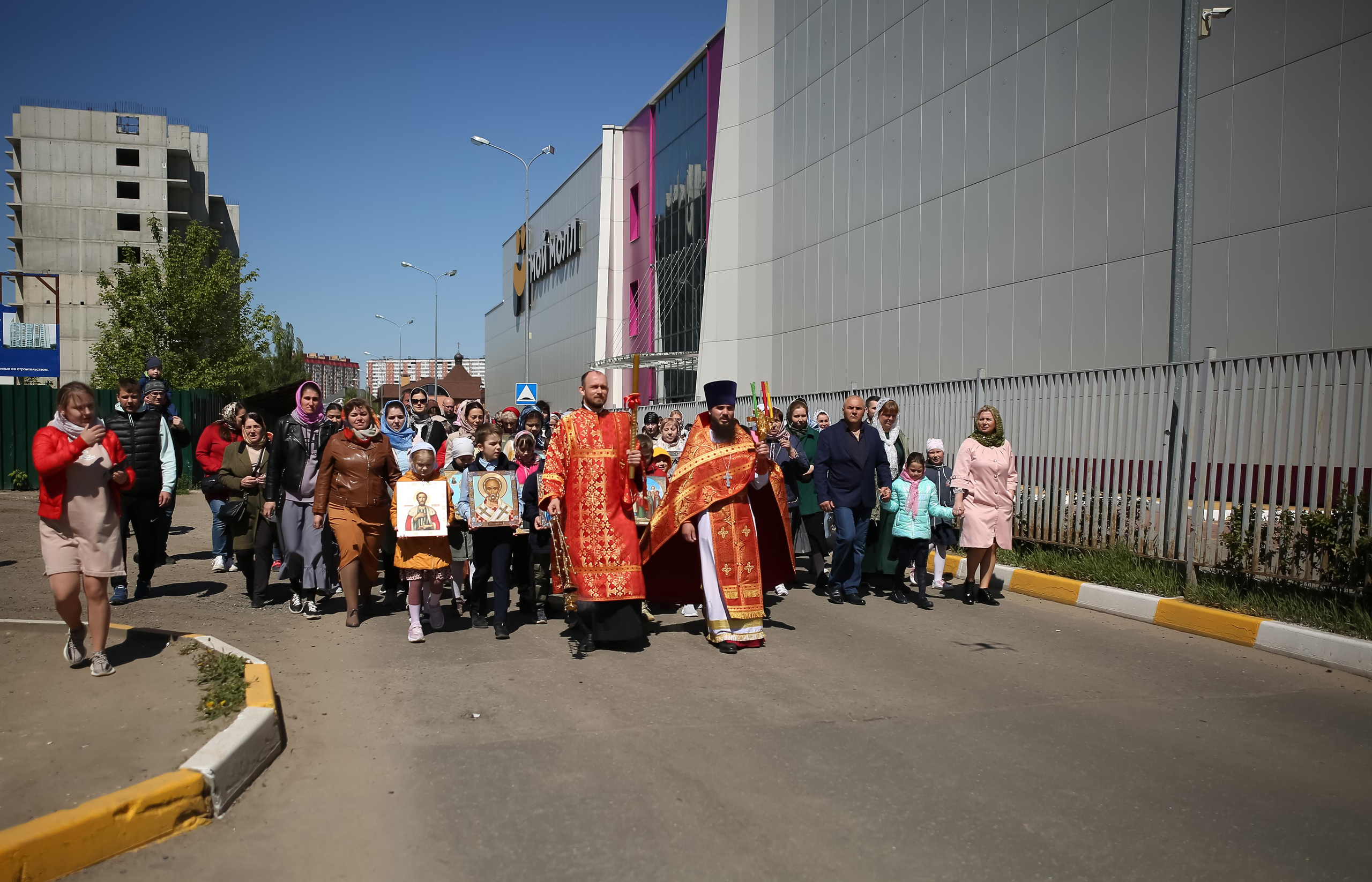 Крестный ход д Островцы. Семейный и детский фотограф Анна Петракова