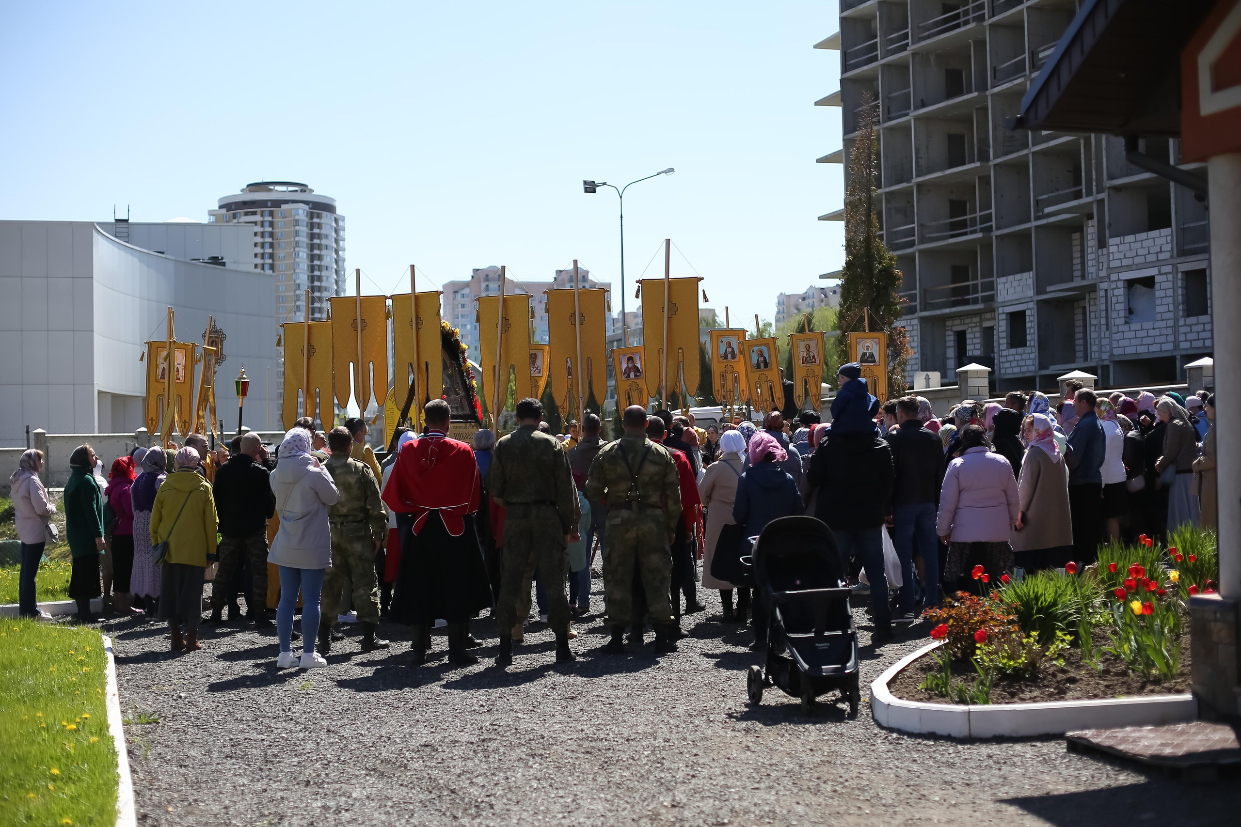 Крестный ход д Островцы. Семейный и детский фотограф Анна Петракова
