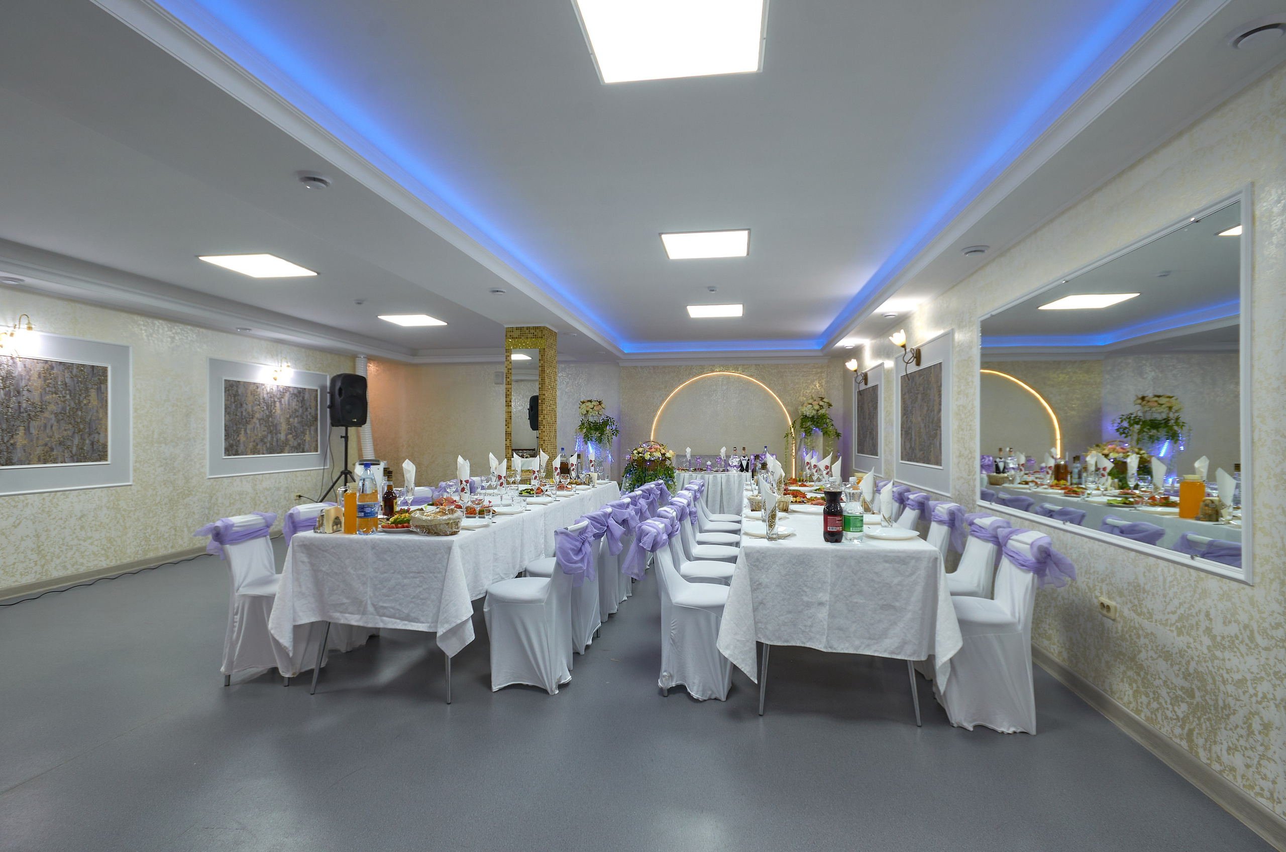 Банкетный зал Блиц. Абросимов Лев интерьерный и архитектурный фотограф