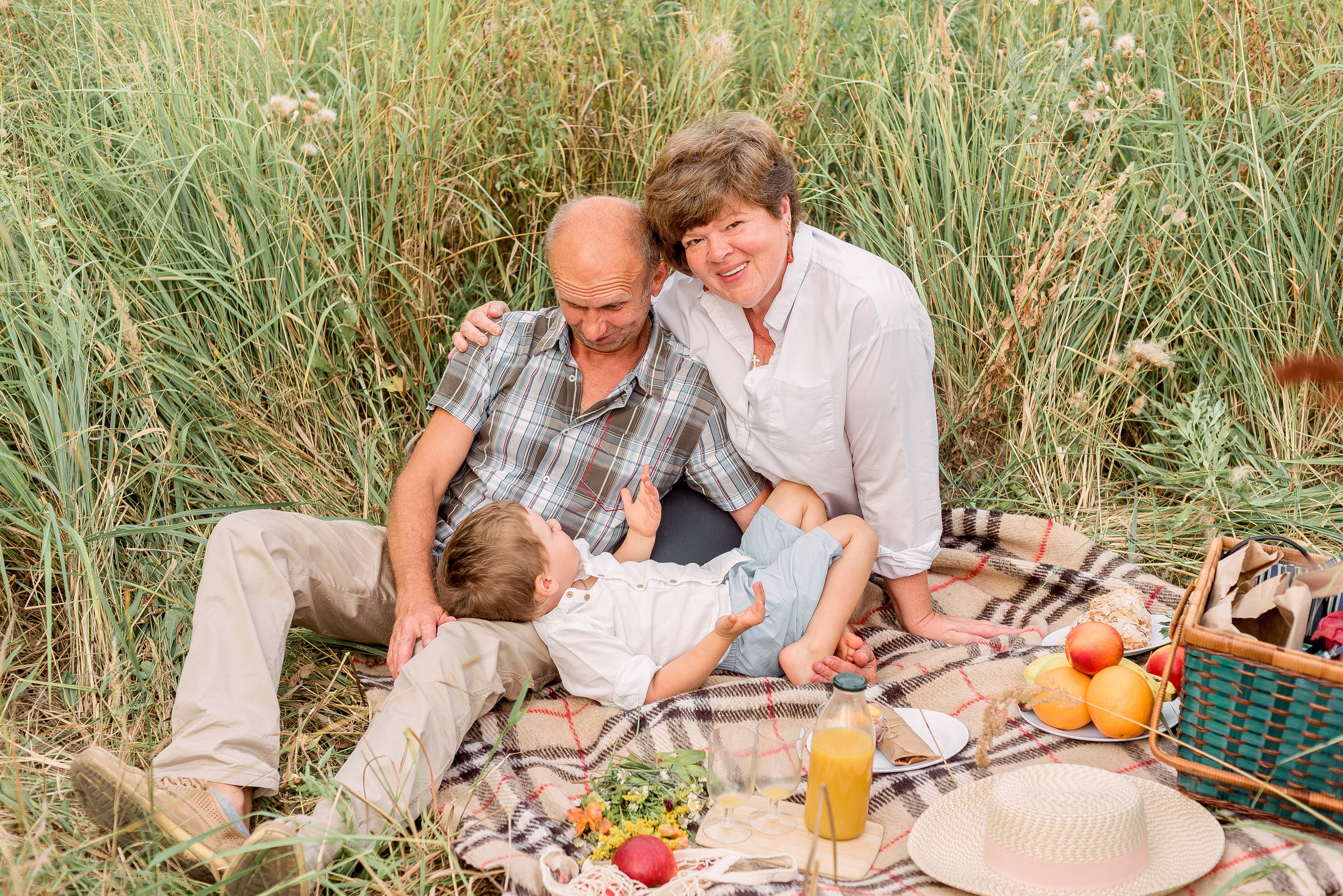 В поле. Фотограф Юлия Попова