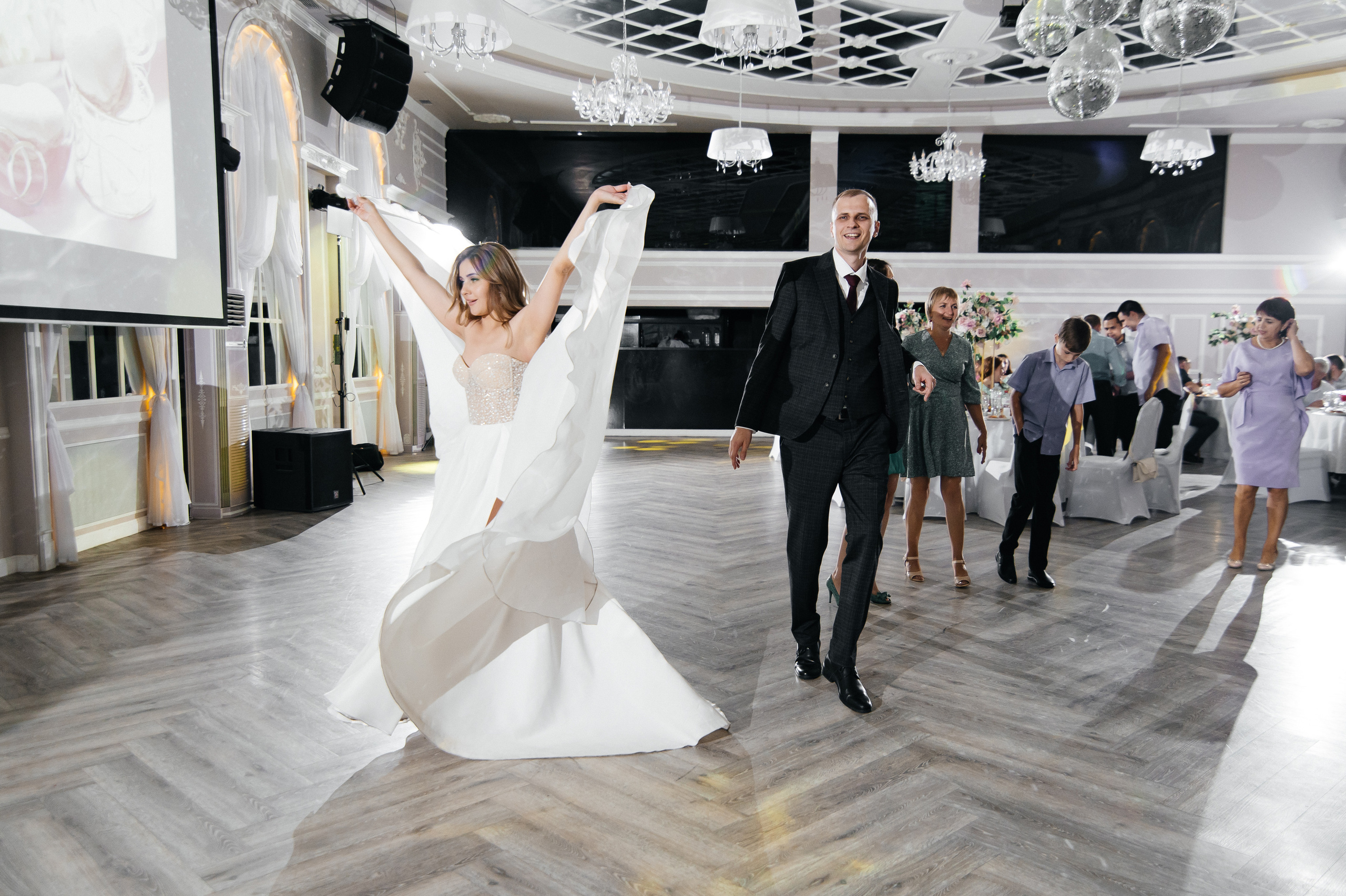 Рома и Марина. Свадебный фотограф Евгения Наумовец