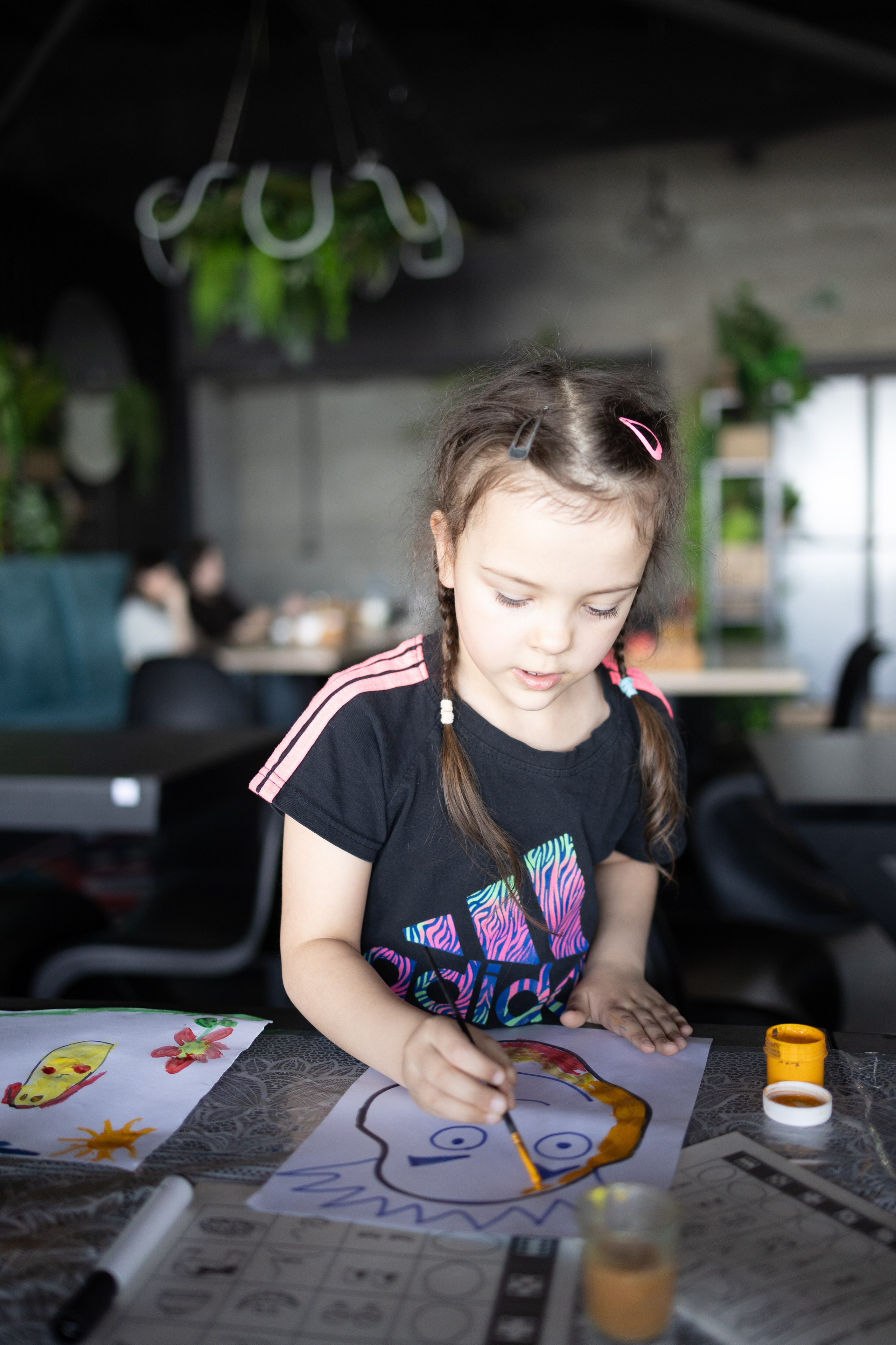 Азартное рисование. Семейный и детский фотограф в Славгороде Анастасия Винс