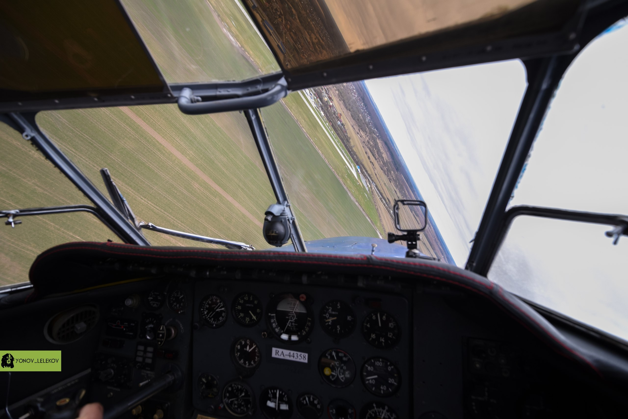 Полеты на Як 18Т. Высший пилотаж | 22.04.2018. Галерея Фантим