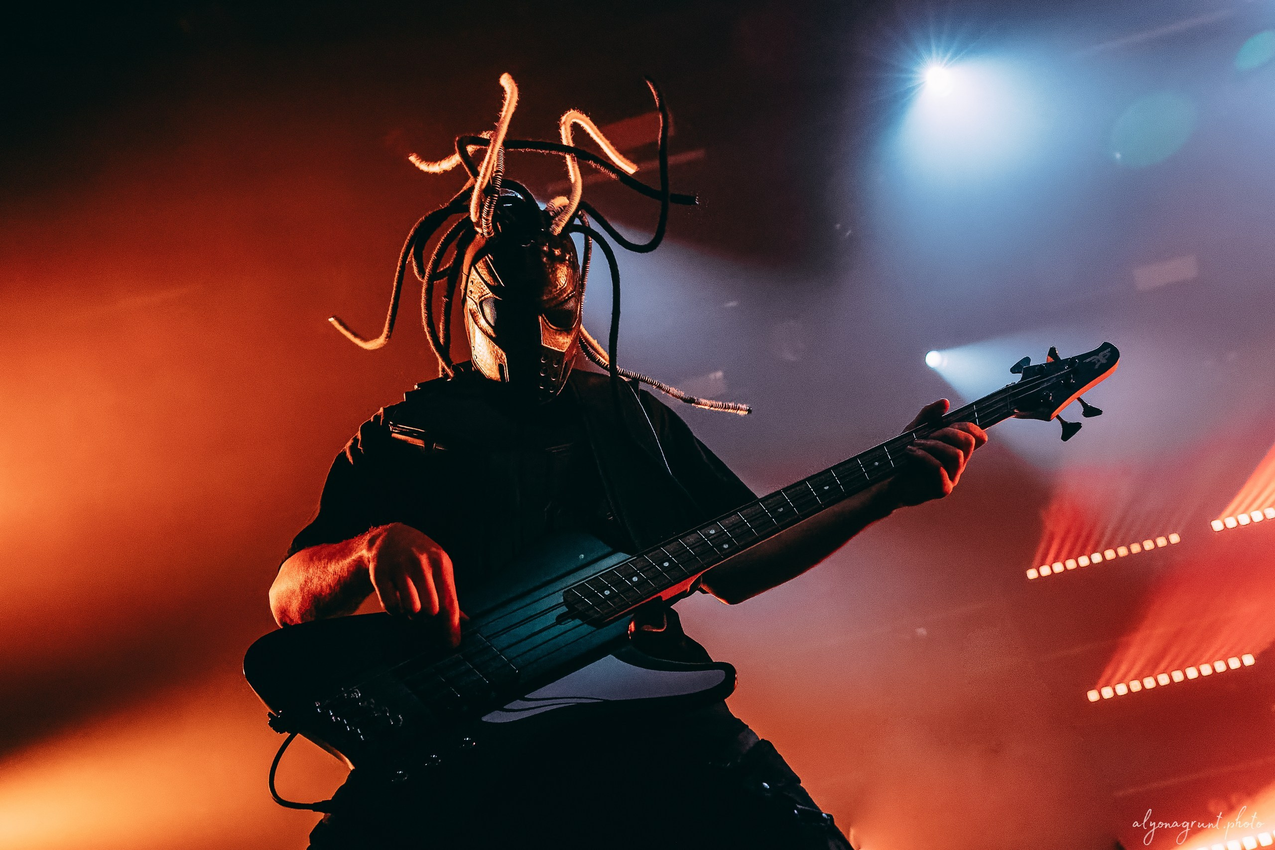 Пневмослон, фоторепортаж СПб, A2,17.10.2025. Алена Адрианова: фотограф в Санкт-Петербурге