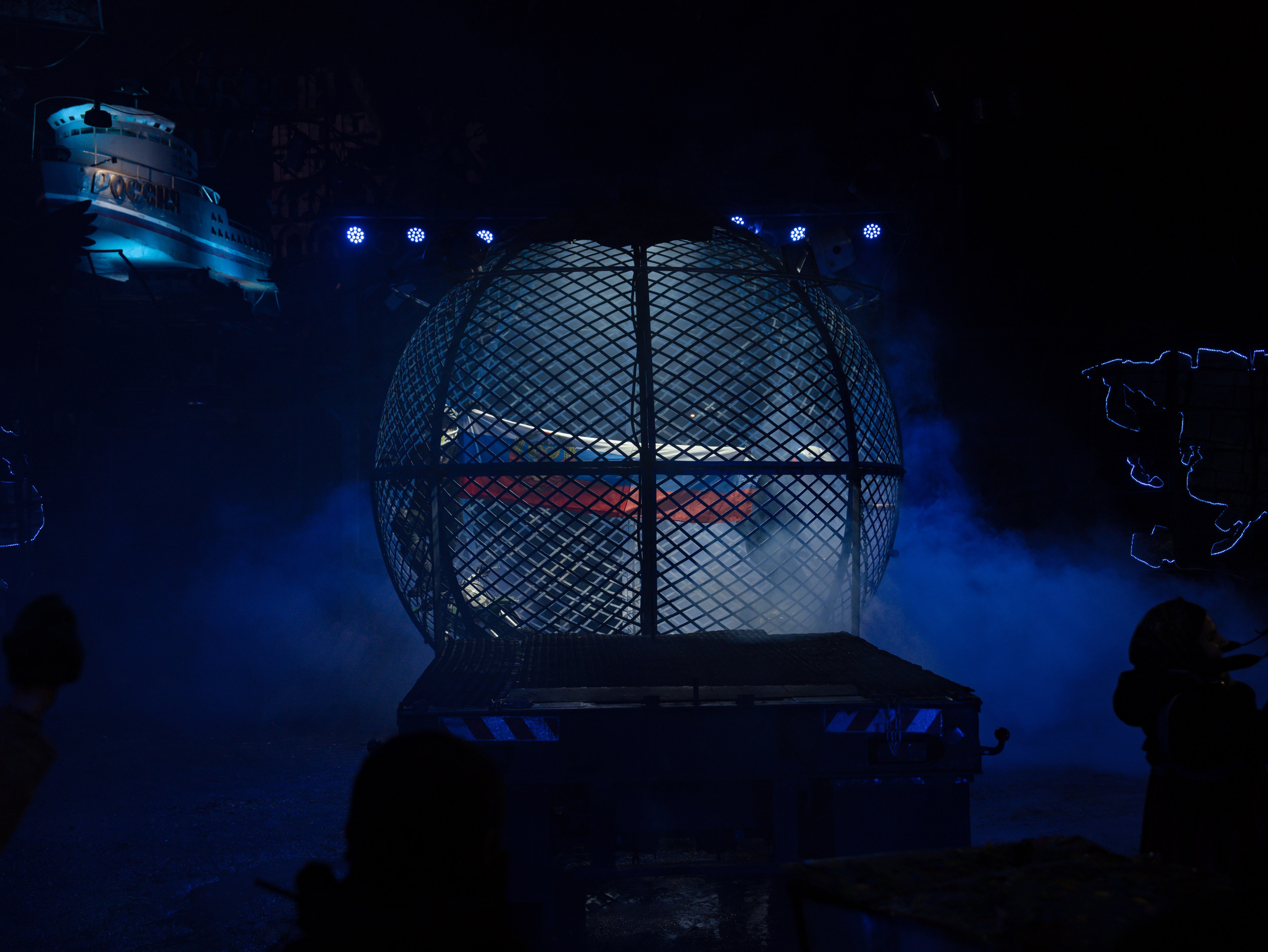 Новогодняя сказка в Байк Центре «Ночные Волки». Крамер Юлиана детский и семейный фотограф