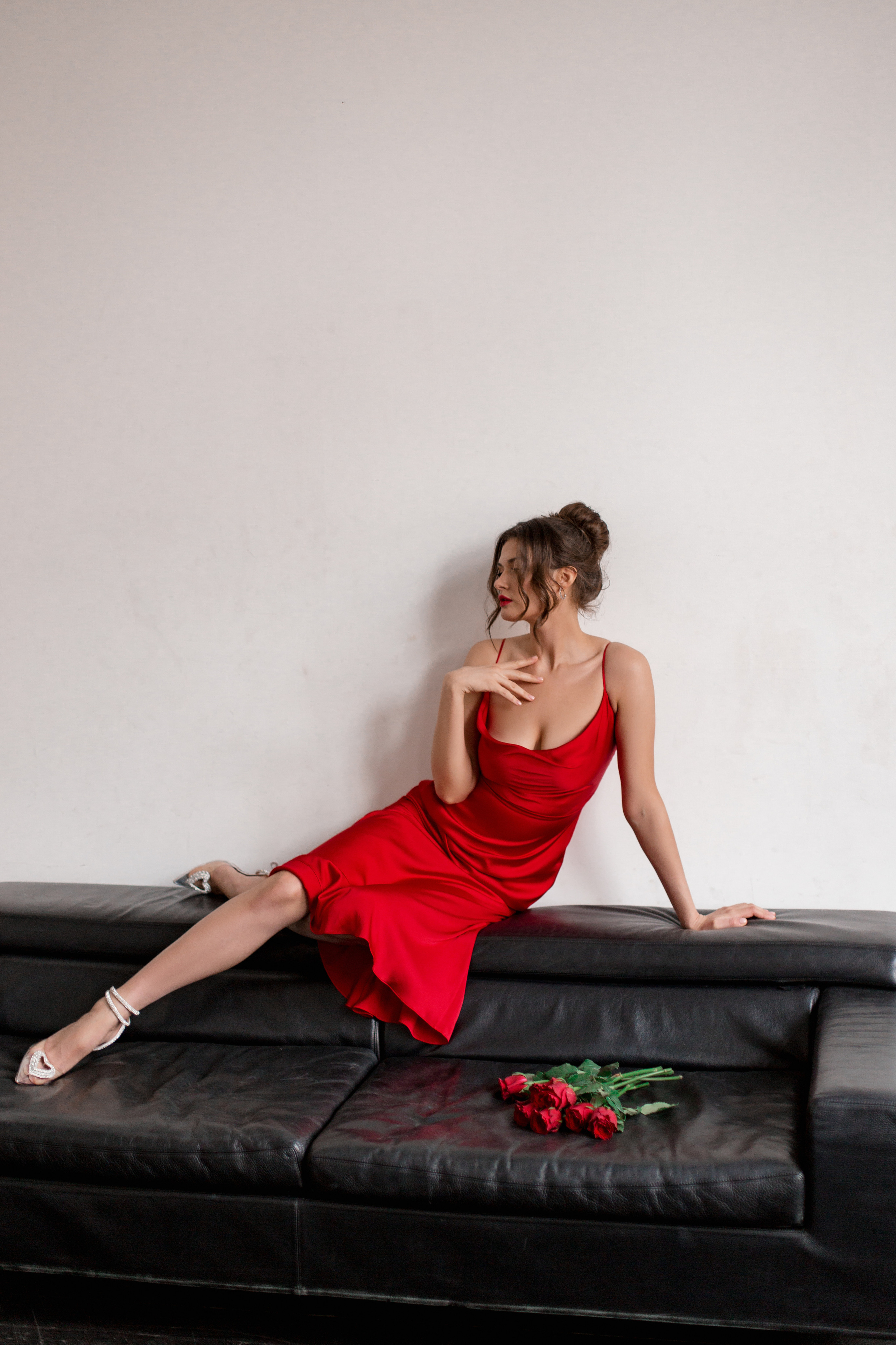 Фотосессия в красном платье. Brand и контент фотограф