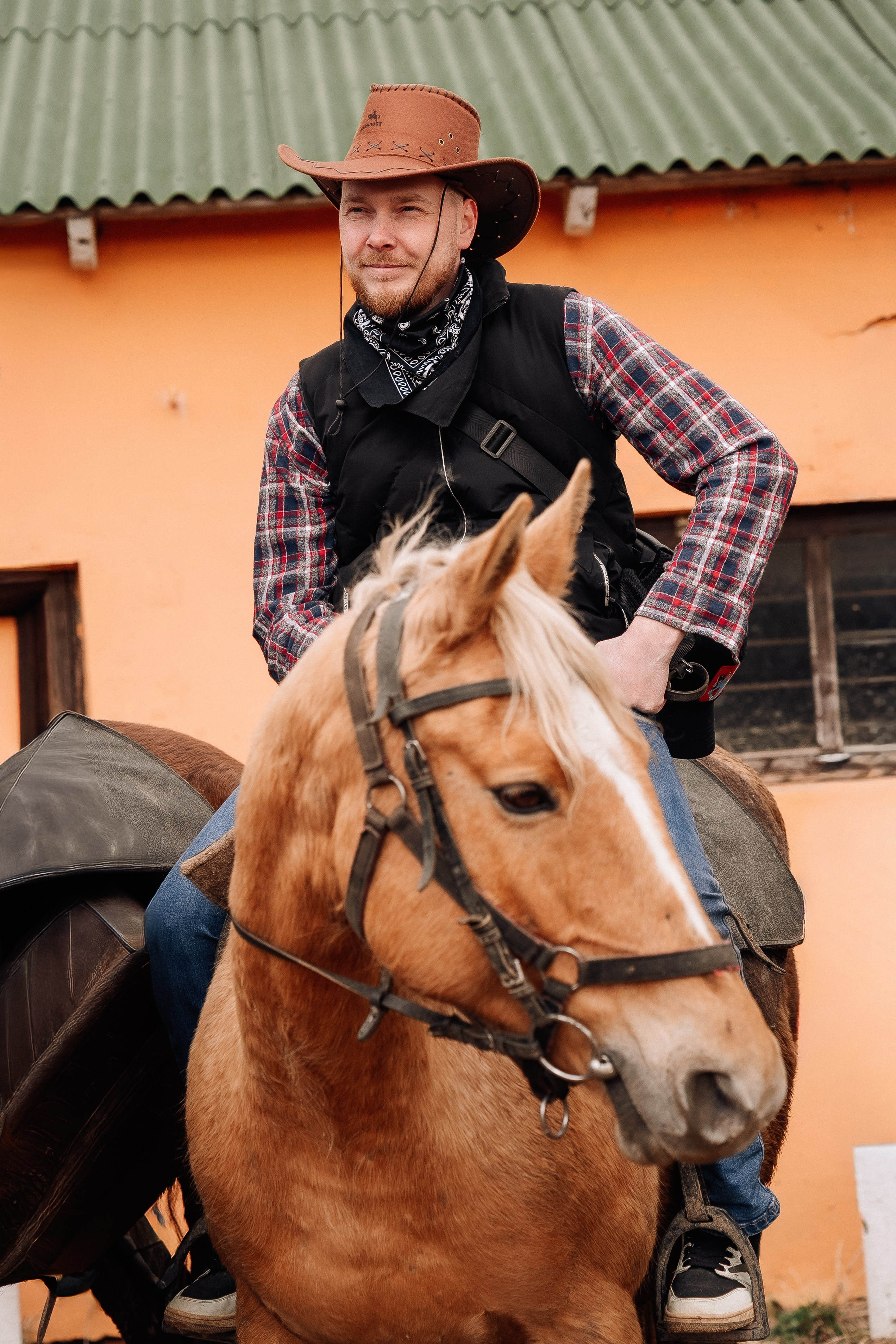 Фотосъемка мероприятия в ранчо Аванпост. Свадебный и семейный фотограф в Москве и МО Геннадий Туманцев