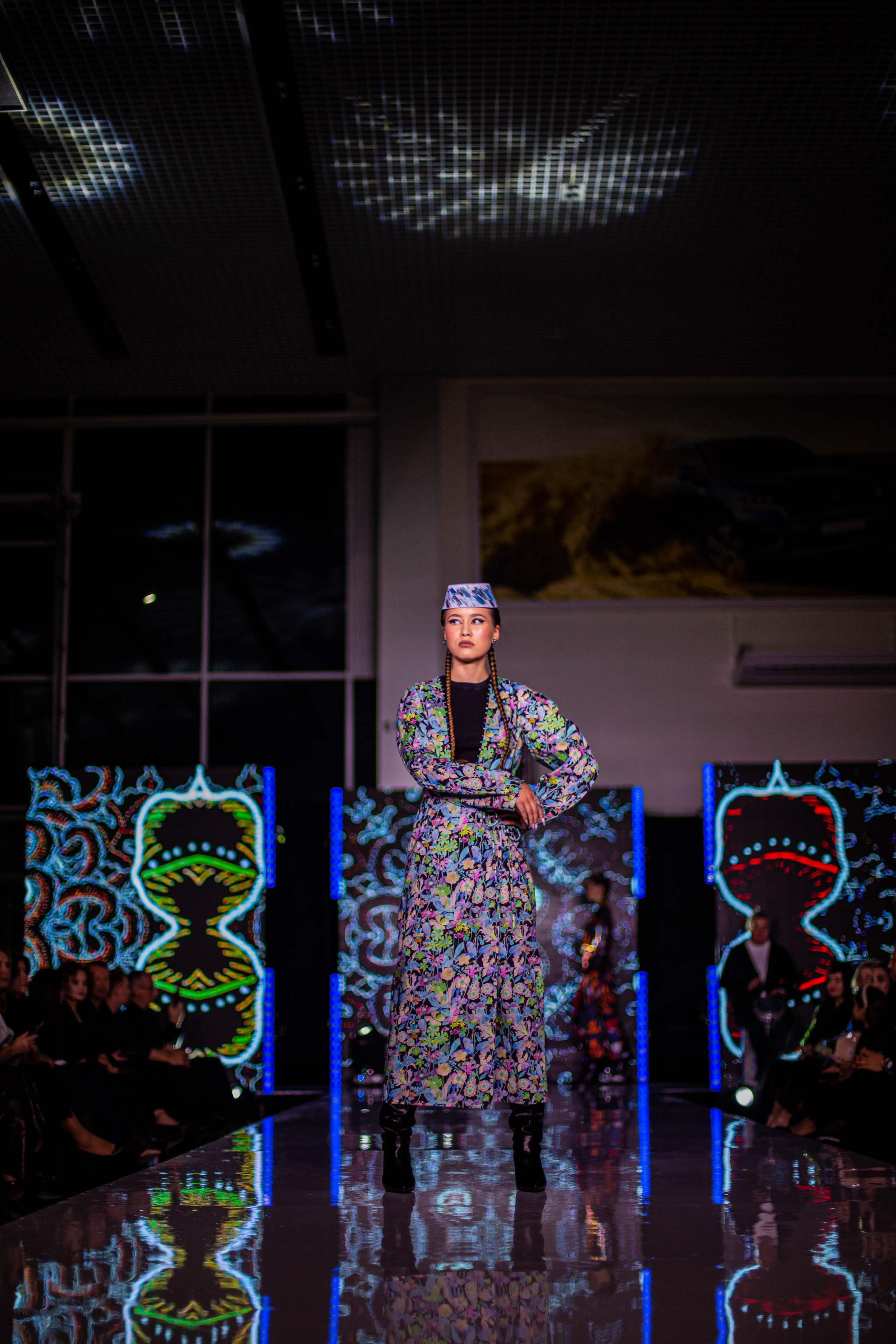 Crimean Tatar fashion show «Urba fashion day». Beye Shevkiyeva Photography
