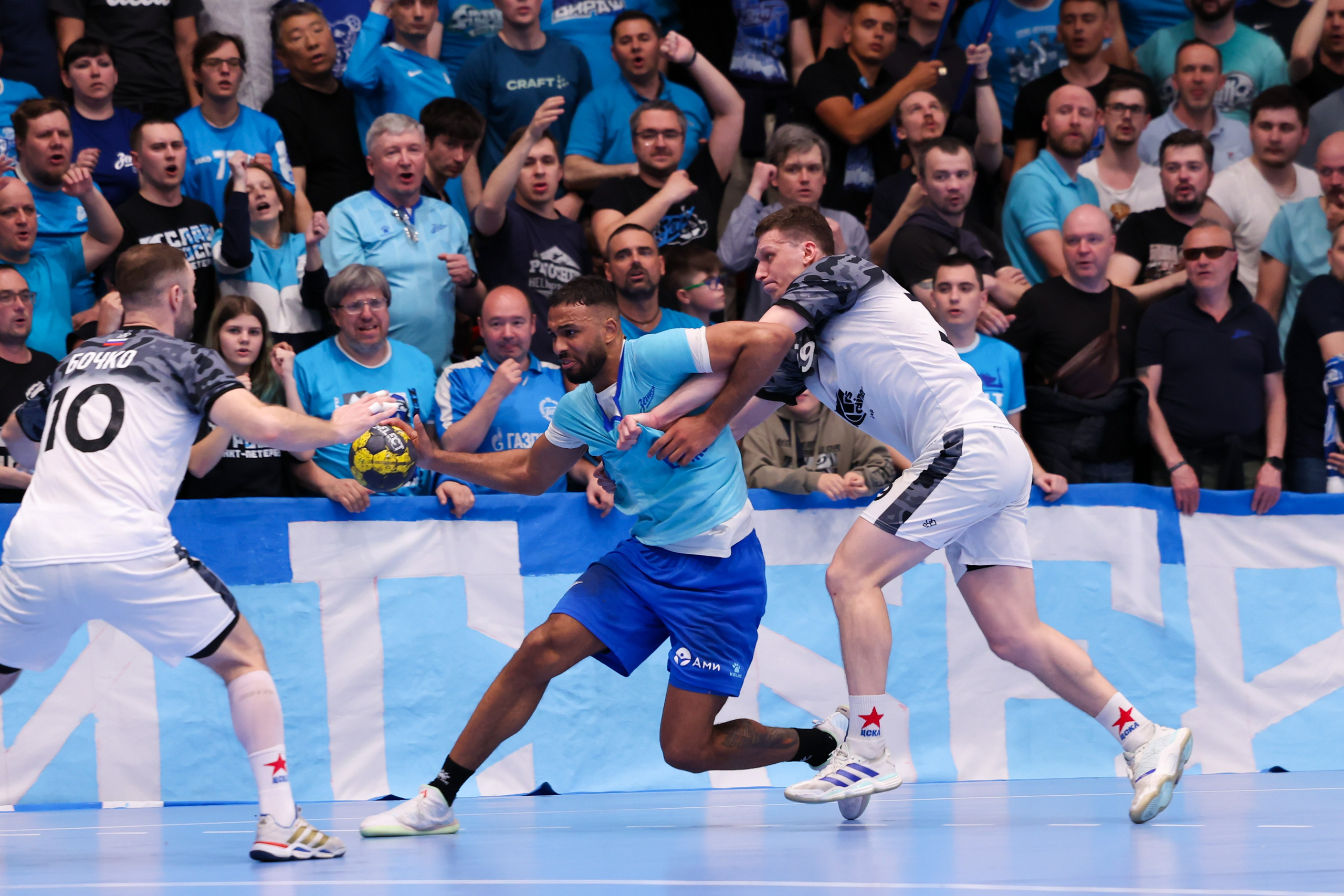 ГК Зенит — ГК ЦСКА финал ЧР2024/25 3 игра 28.05.2025. Спортивный и репортажный фотограф Антон Тереханов