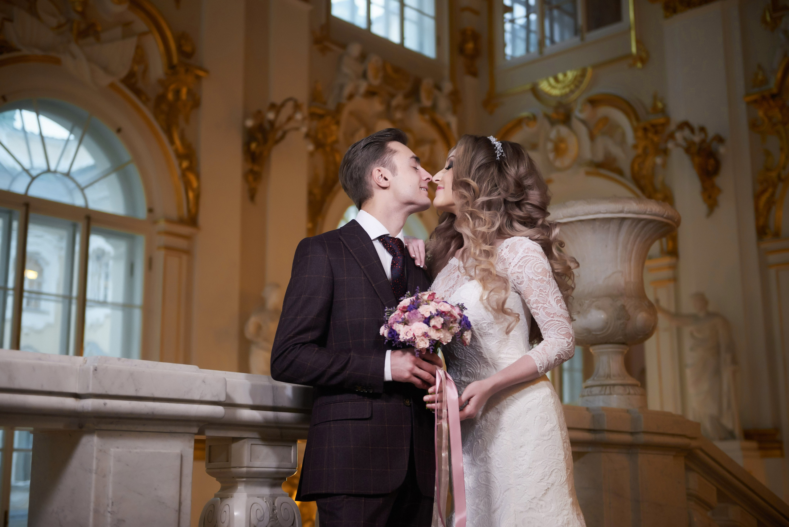 Илона и Андрей (фотосессия в ночном Эрмитаже). Портретный, семейный и свадебный фотограф в Санкт-Петербурге и в Пушкине Ширяев Денис