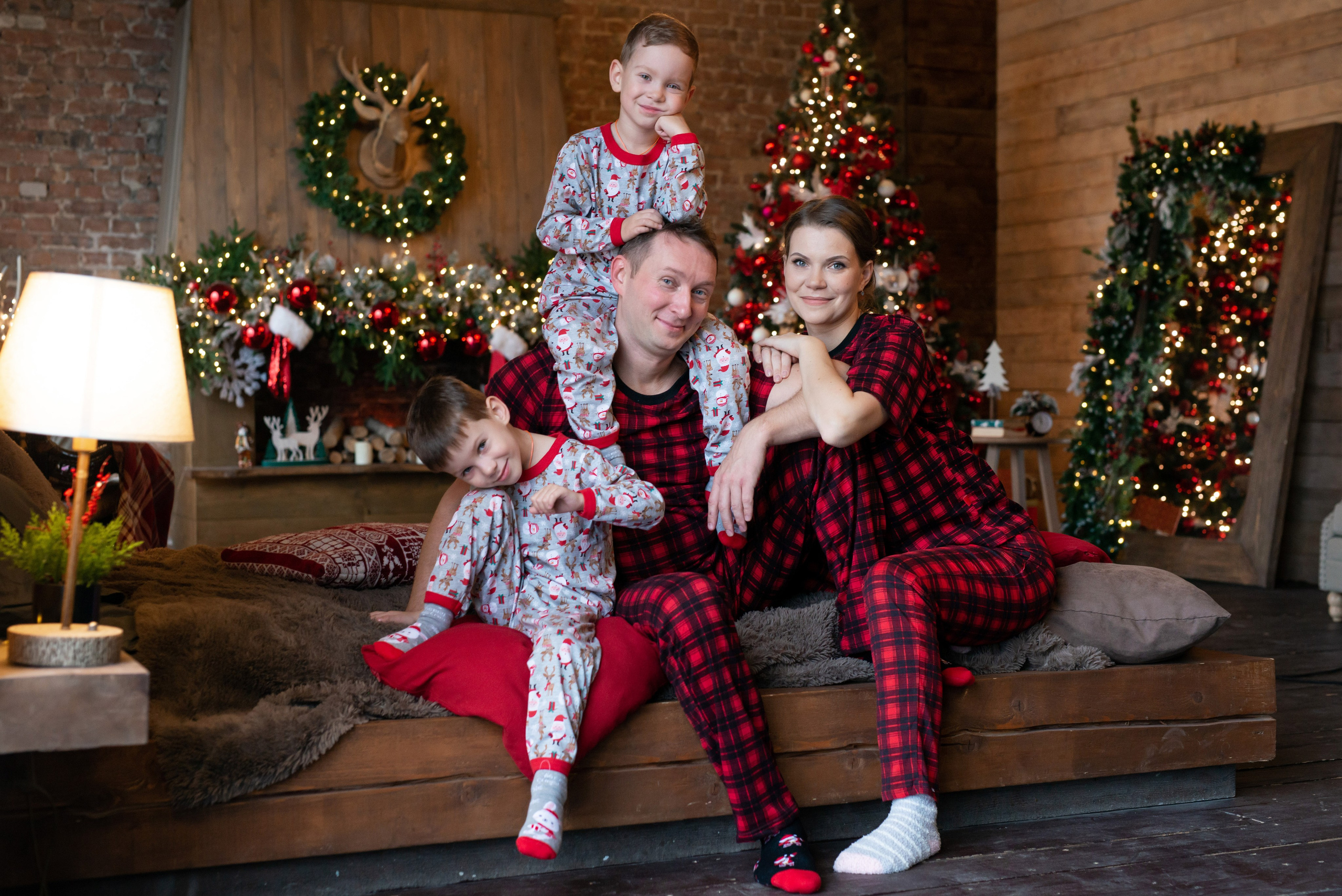 Новогодняя классика. Портретный, семейный и свадебный фотограф в Санкт-Петербурге и в Пушкине Ширяев Денис