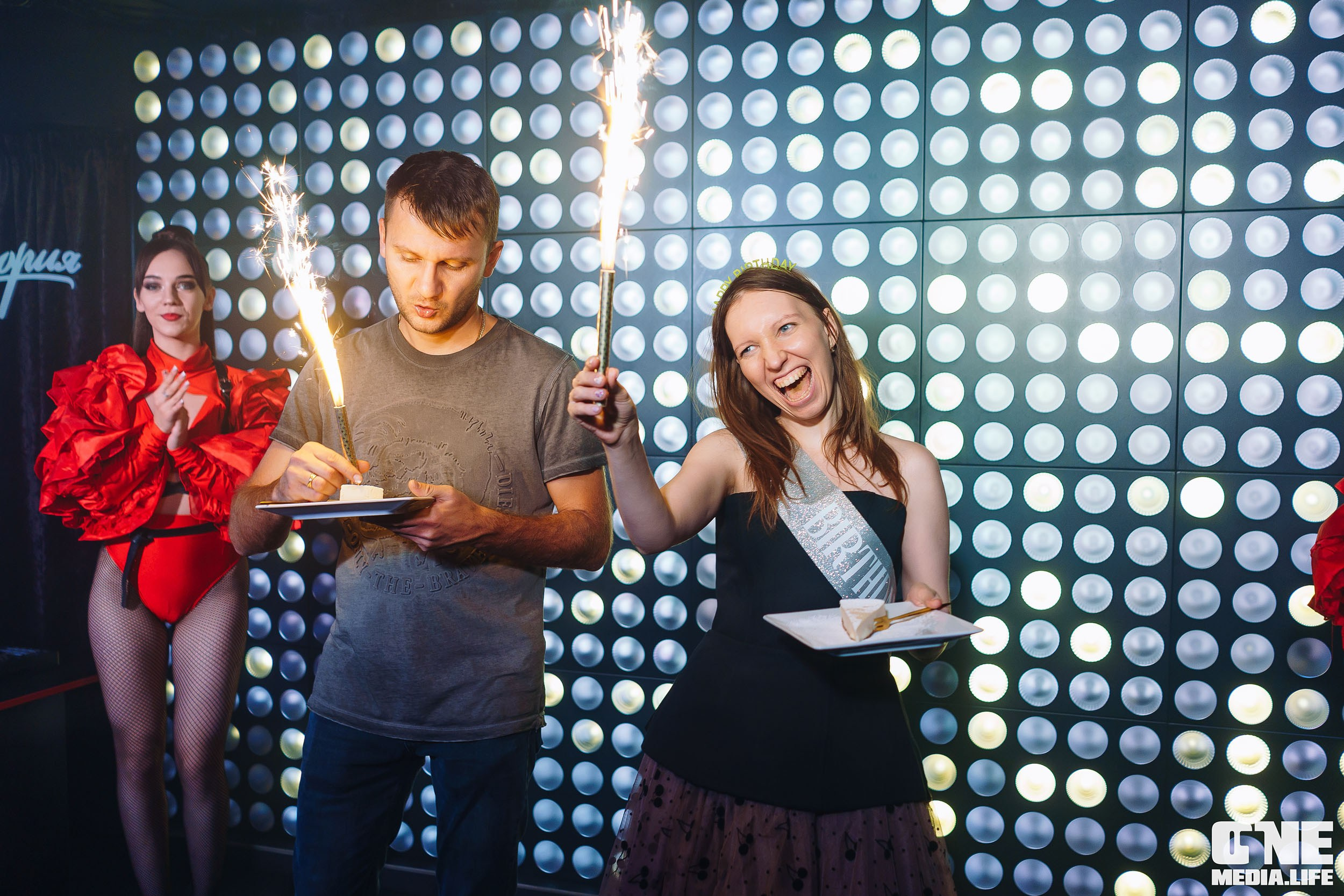 Фоторепортаж из караоке-клуба Эйфория. One Media Life: фоторепортажи, фотоотчеты с мероприятий и заведений
